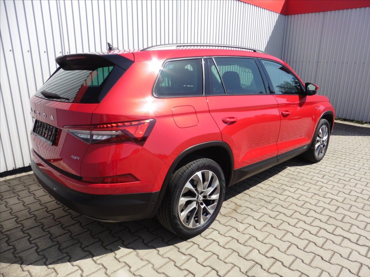 Škoda Kodiaq, 2,0   TDI Style+ DSG 4x4 - fotka 4