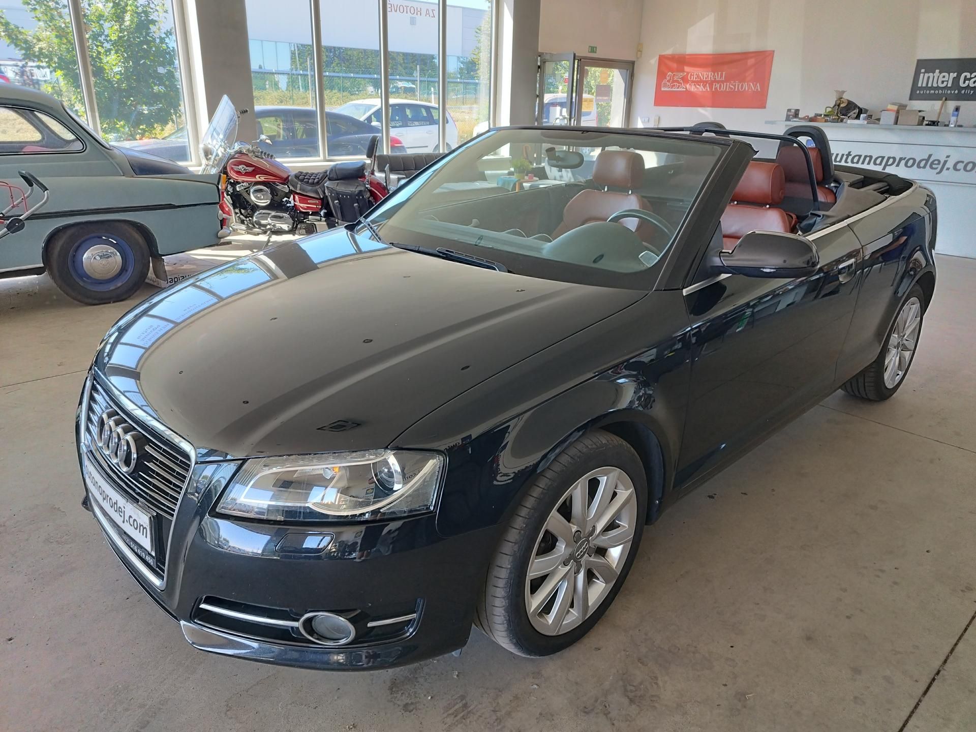 Audi A3, 2,0TDI,103KW,LED,ALU,KŮŽE,TOP - fotka 4