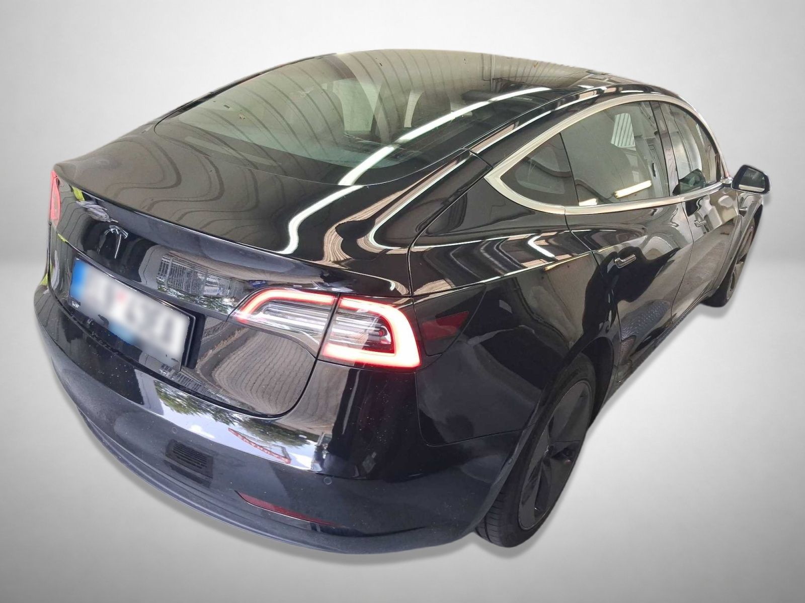 Tesla Model 3, Std Range Plus 52kWh, SoH 83% - fotka 2