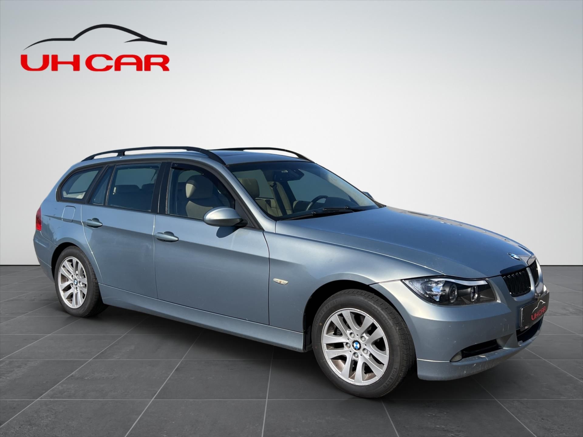 BMW Řada 3, 2,0   E91 benzín - fotka 3