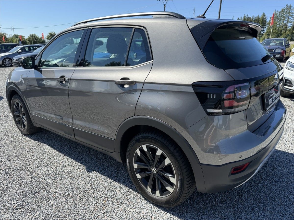 Volkswagen T-Cross, 1,0   TSi STYLE 70 kw - fotka 5
