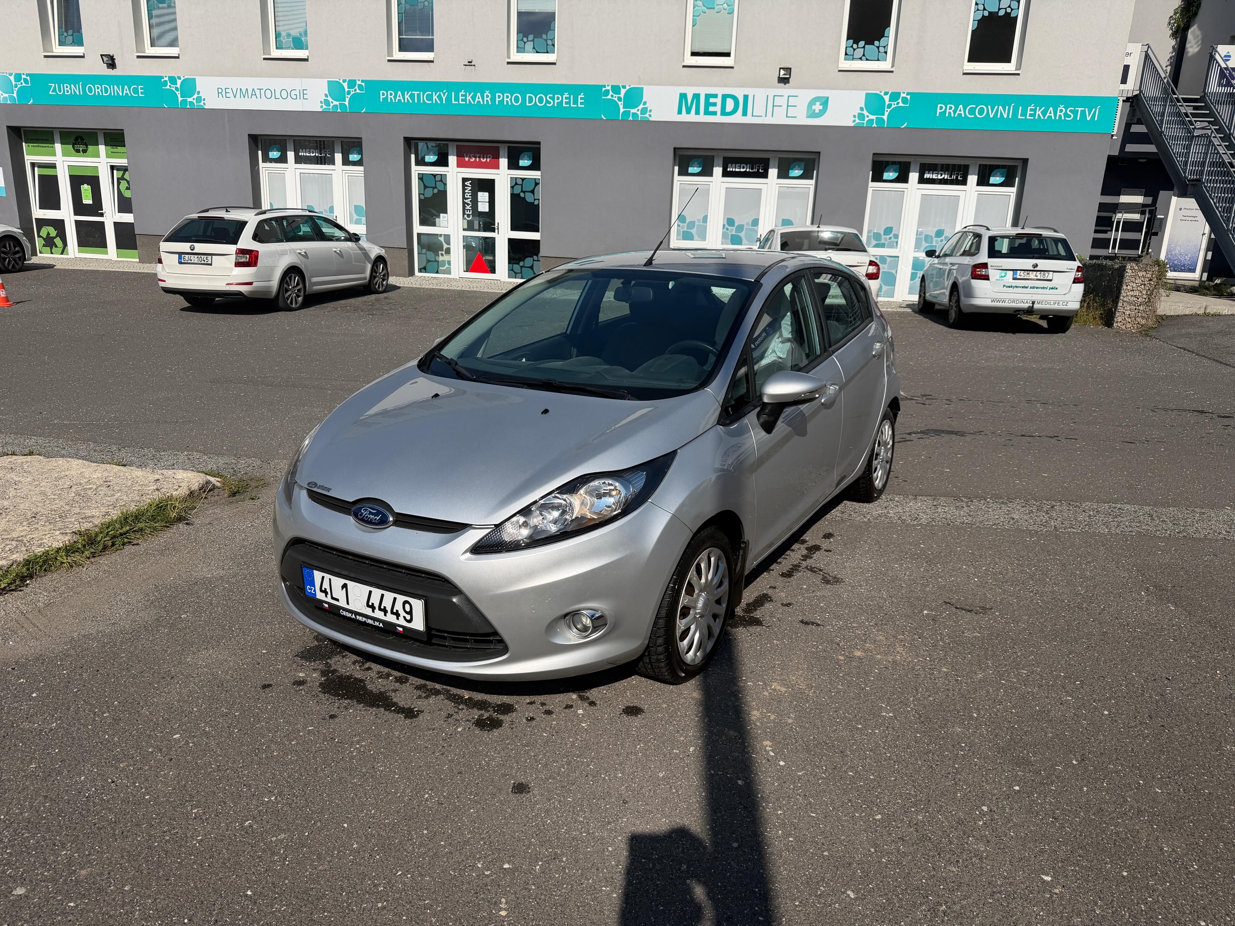 Ford Fiesta, 44kw,klimatizace