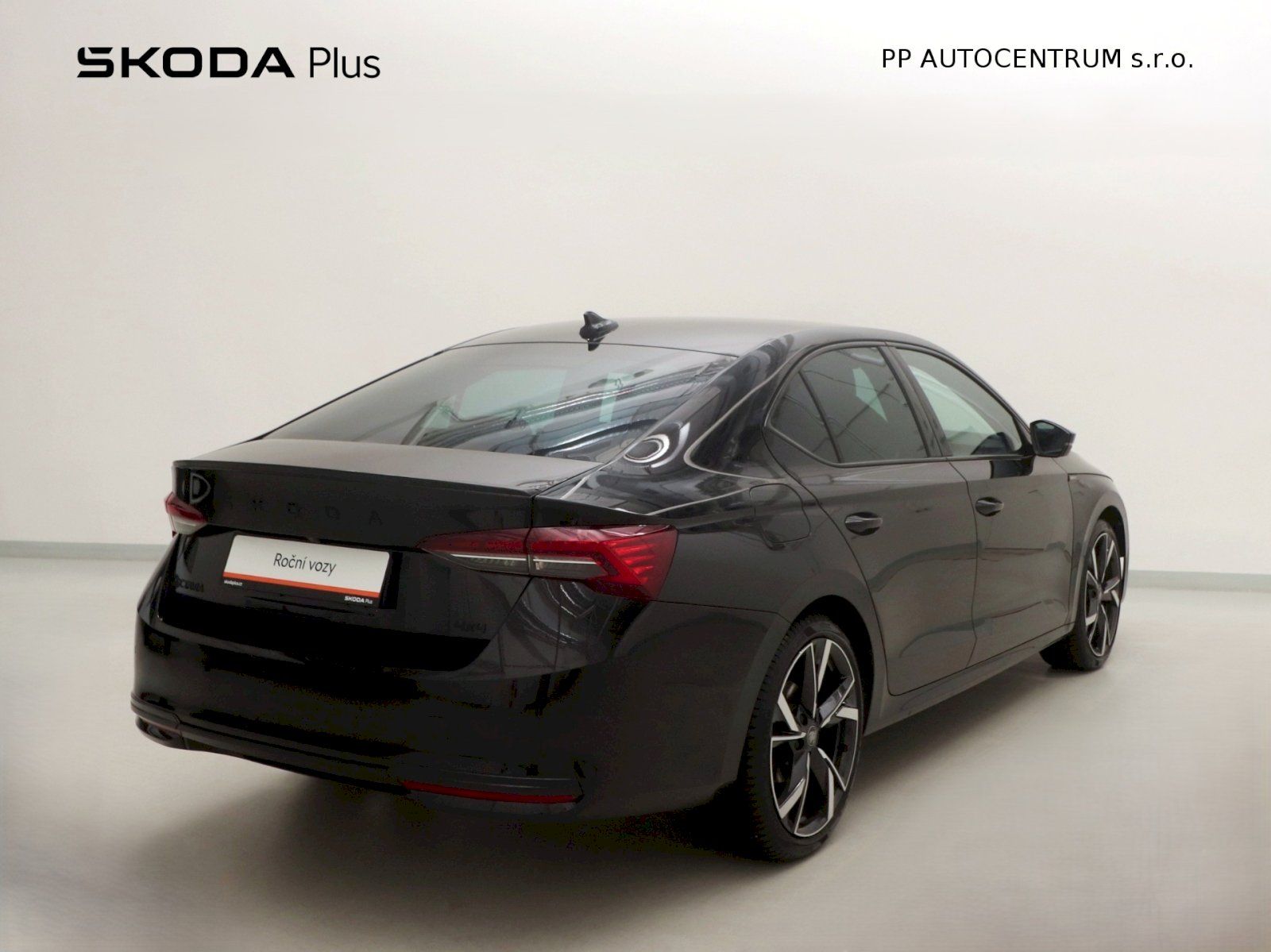 Škoda Octavia, SportLine 4x4 DSG 2.0TSI 150KW - fotka 2