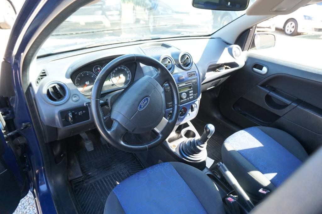 Ford Fiesta, 1,3 NOVÉ V ČR - fotka 6