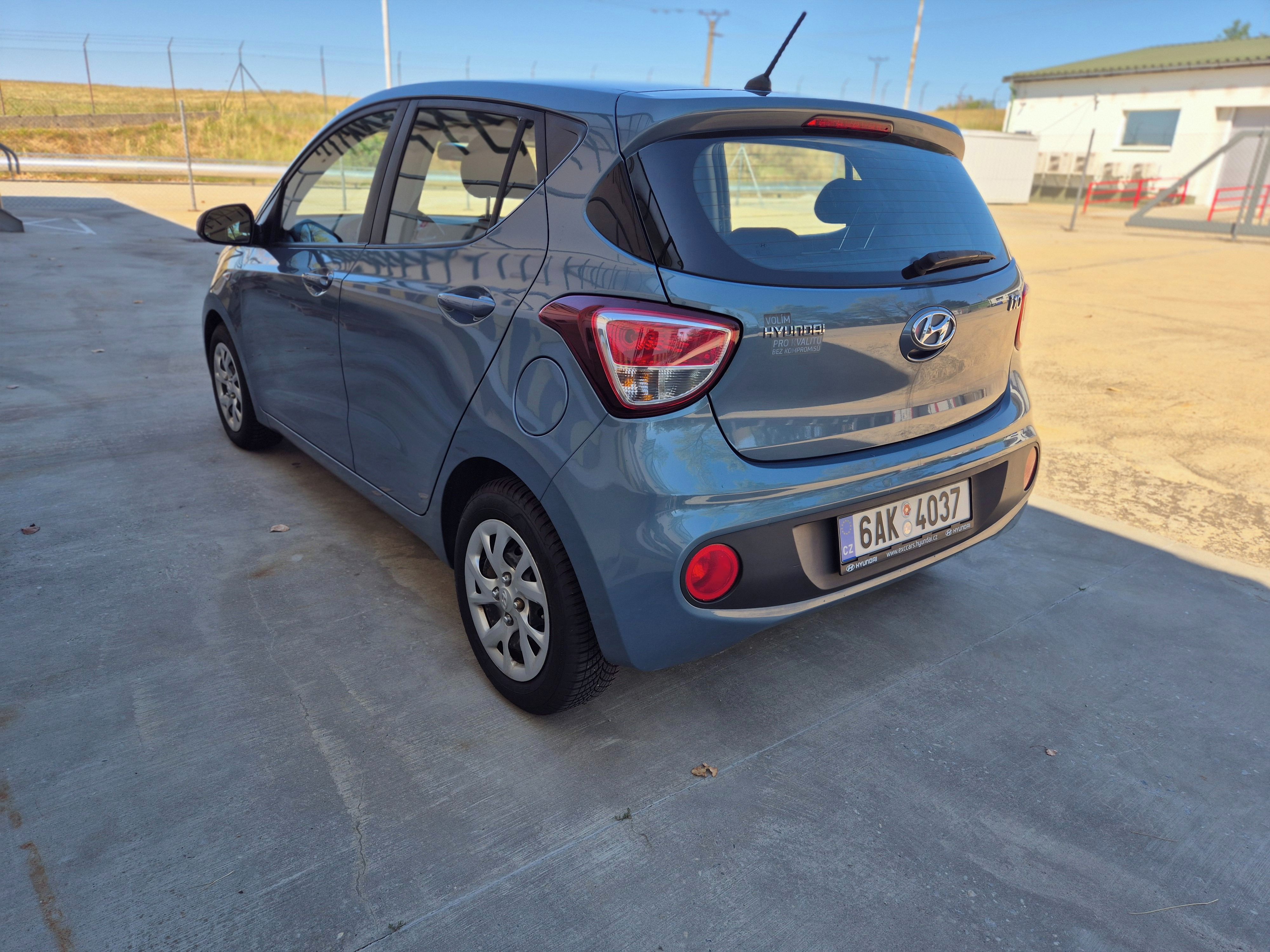 Hyundai i10, FullLED, klima, nové brzdy+pne - fotka 5