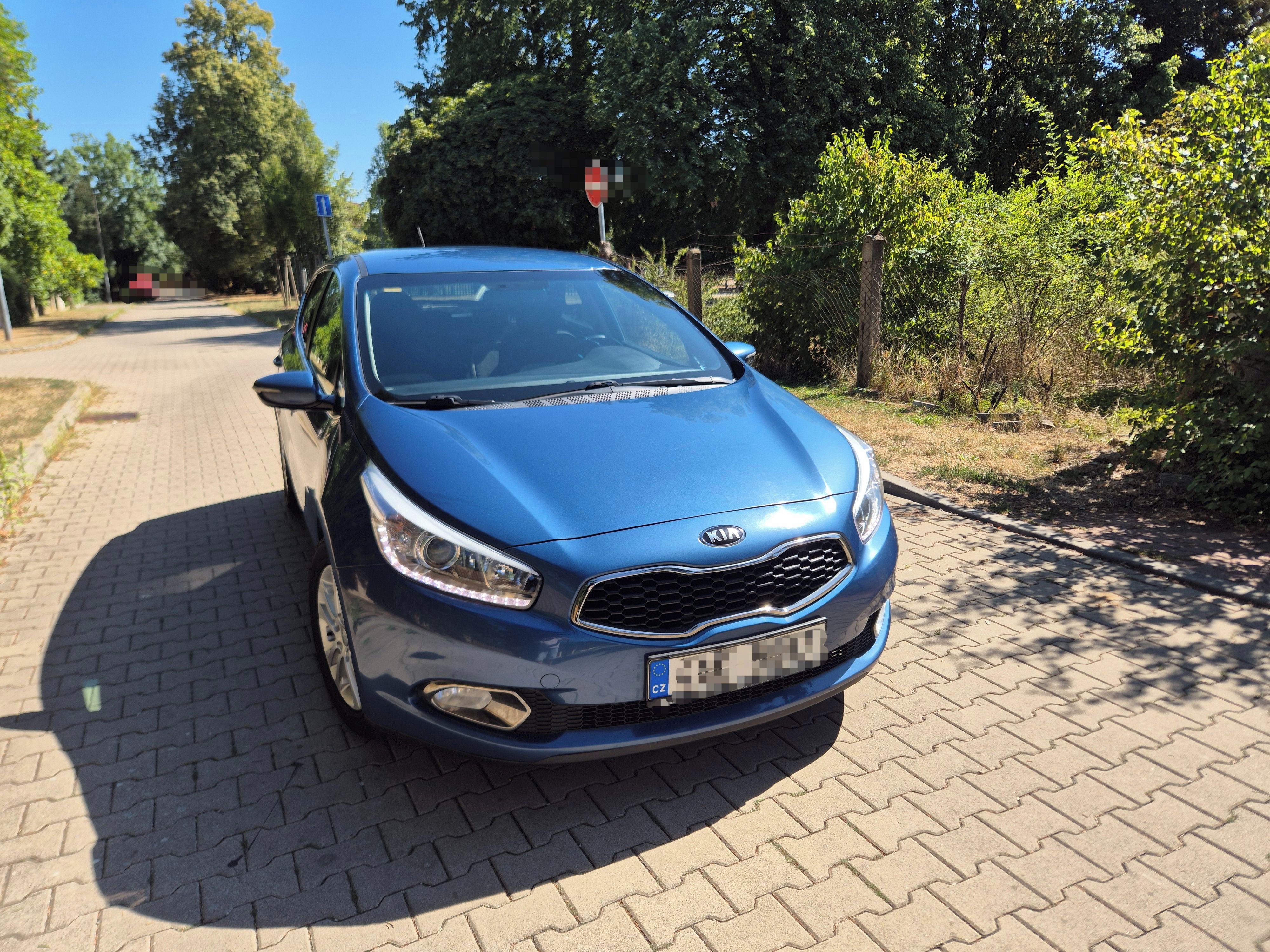 Kia Cee´d, 1.6CRDI, AUTOMAT, ČR - fotka 4