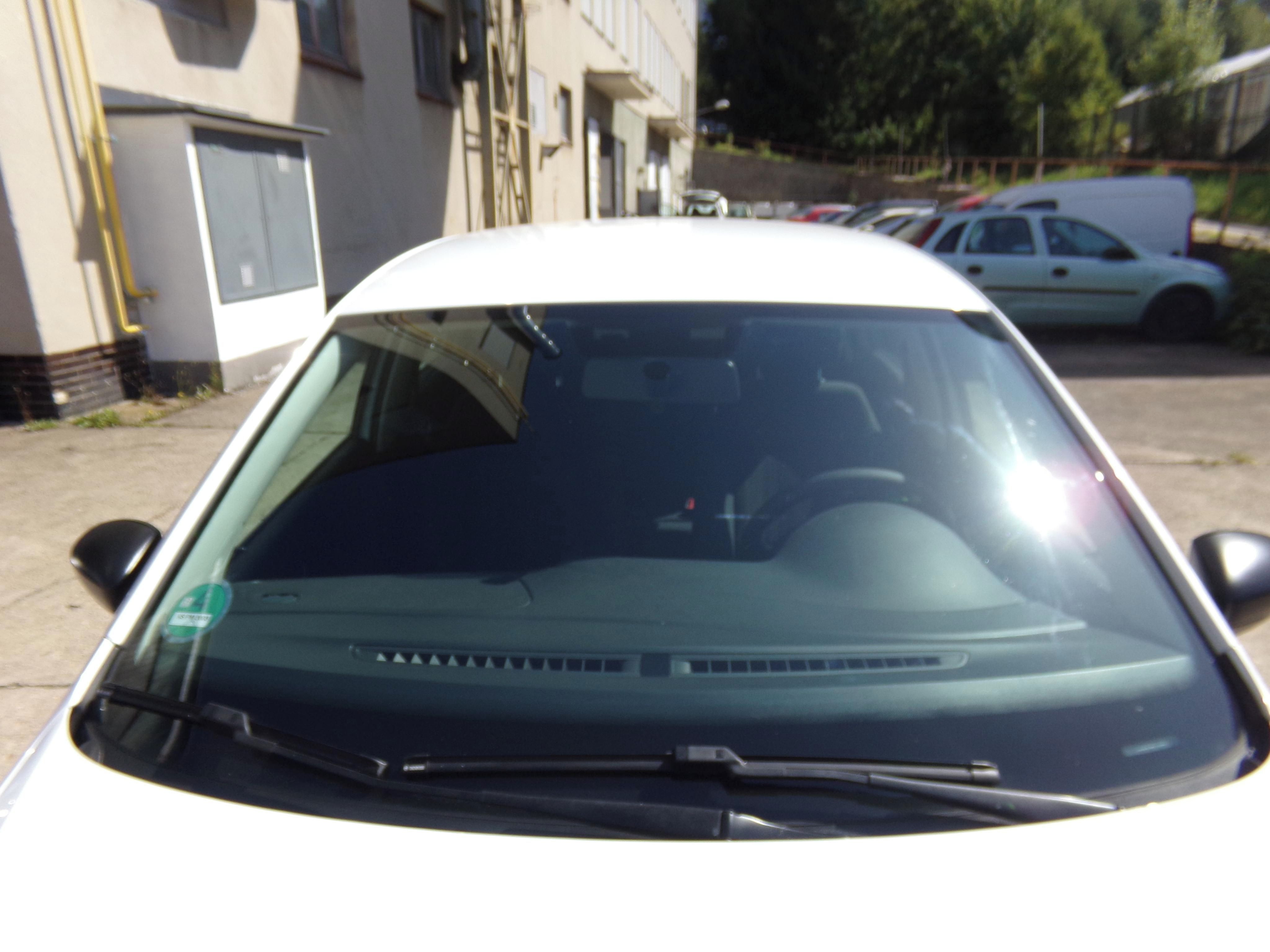 Volkswagen Polo, 1.0 MPi FAMILY - fotka 6
