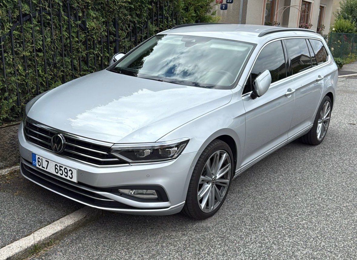 Volkswagen Passat, 2.0 TDI 147kW DSG virtual