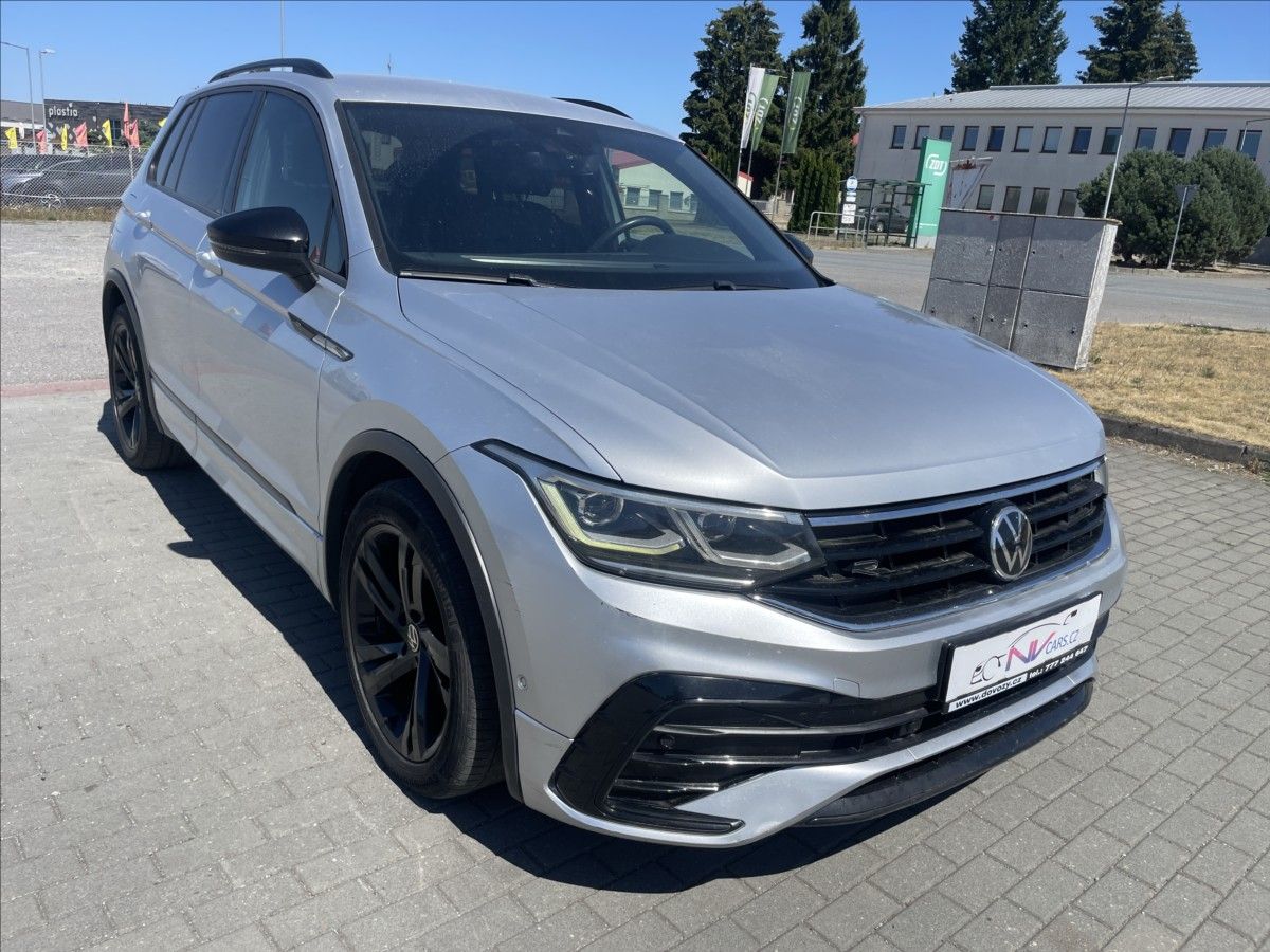 Volkswagen Tiguan, 2,0 TDi 110kw DSG R-Line LED R - fotka 6