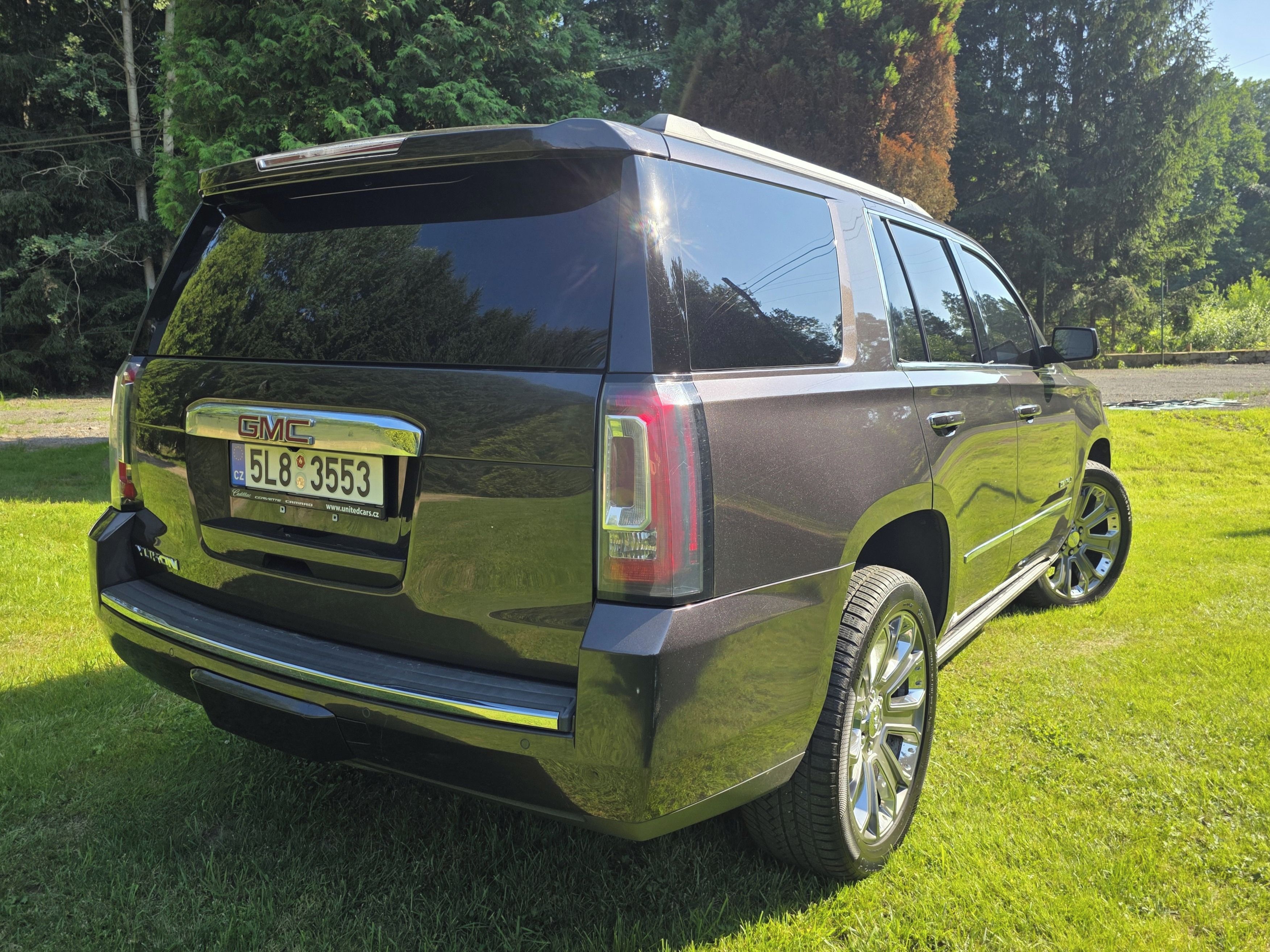 GMC Yukon, V8 - 6.2 HEMI Denali - fotka 4