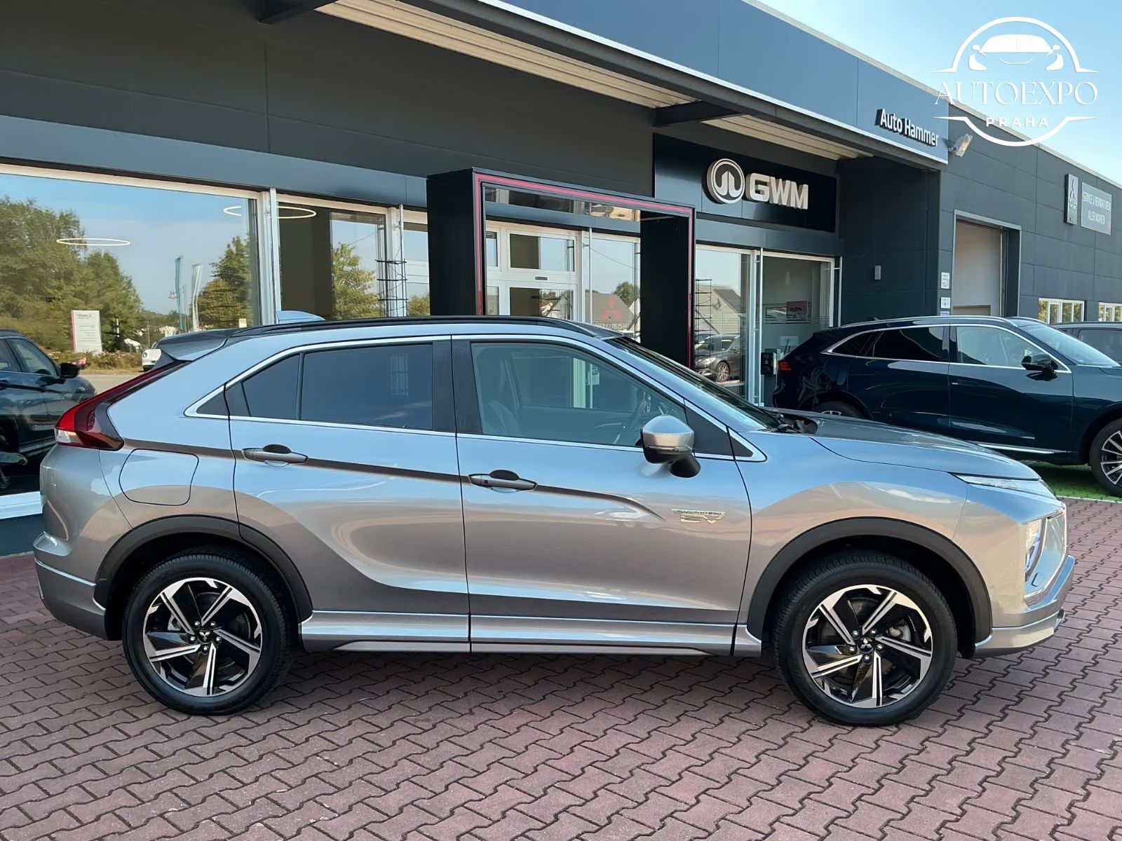 Mitsubishi Eclipse Cross, PHEV 2.4 SELECT*4WD*LED - fotka 4