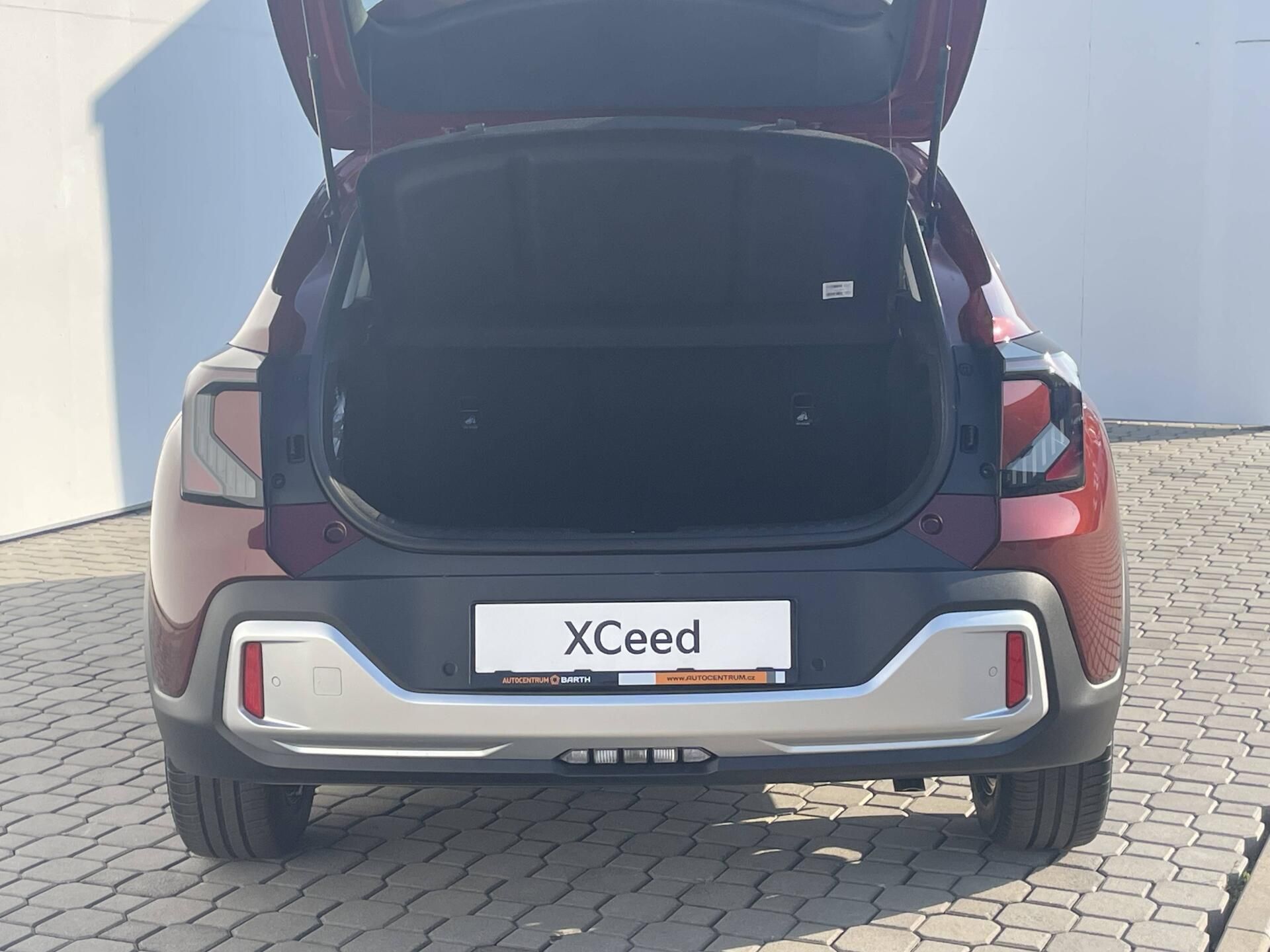 Kia XCee´d, SPIN 1,0 T-GDi - fotka 4