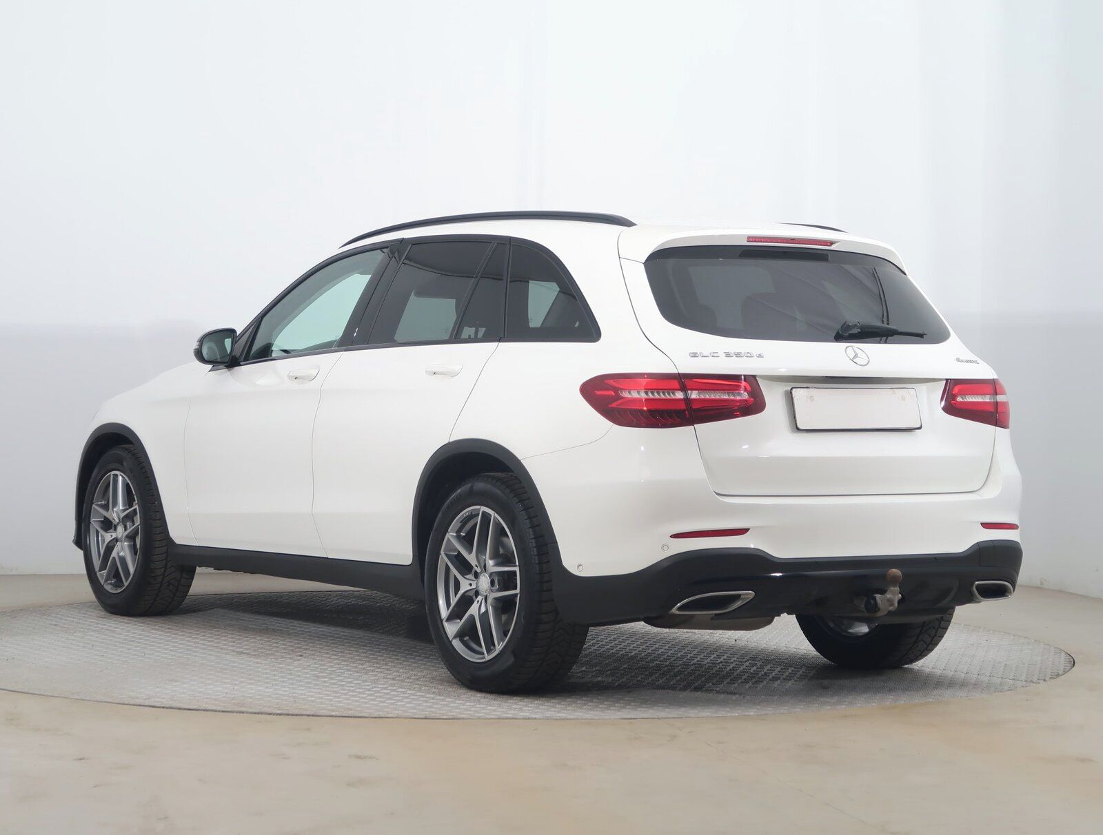 Mercedes-Benz GLC, 350 d 4MATIC, AMG line, 4X4 - fotka 4