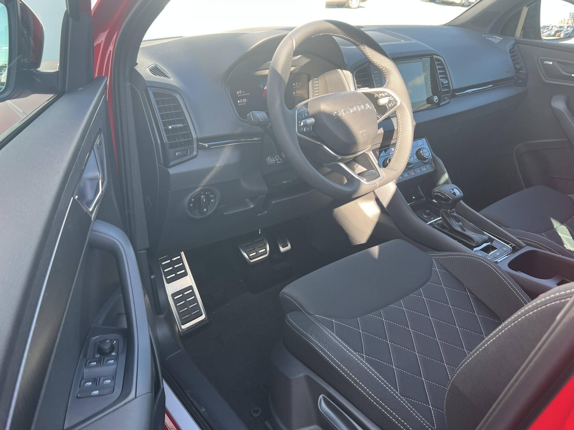 Škoda Karoq, Sportline 7DSG 1,5TSI - fotka 3
