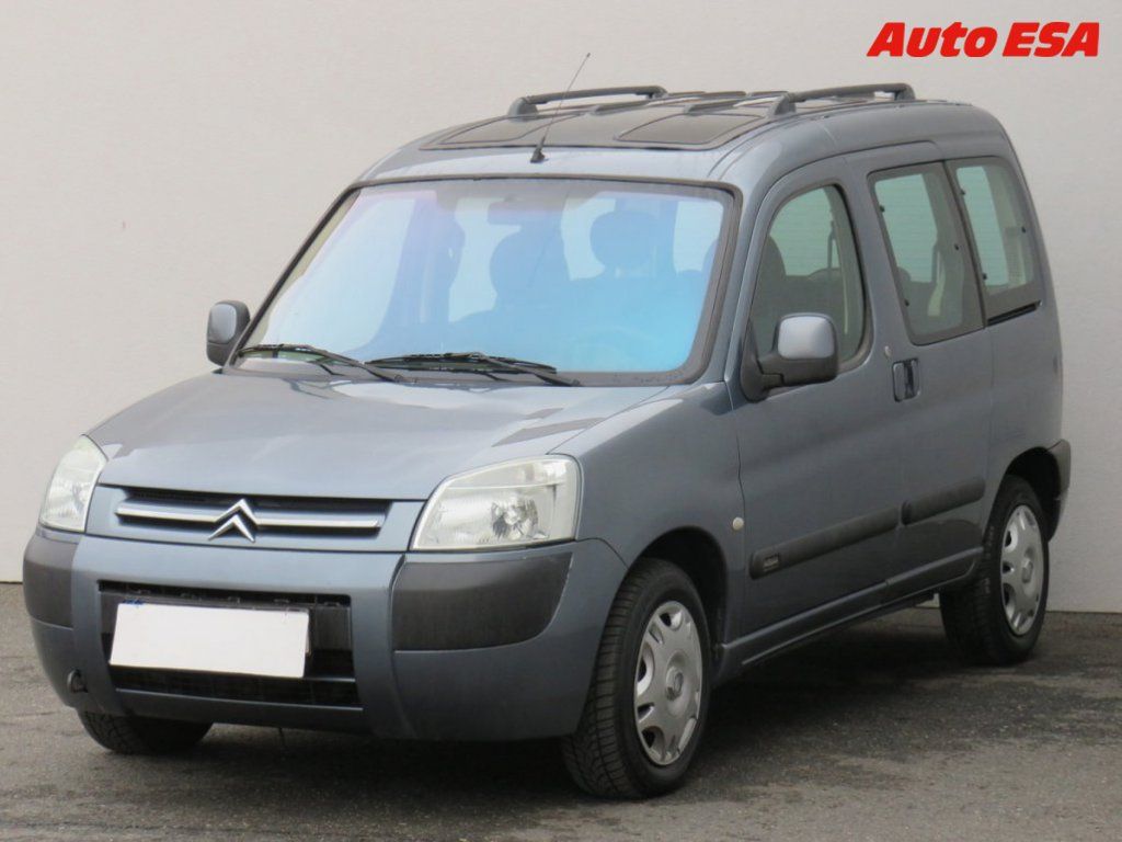 Citroën Berlingo, 1.6 16V,1.maj,ČR - fotka 3