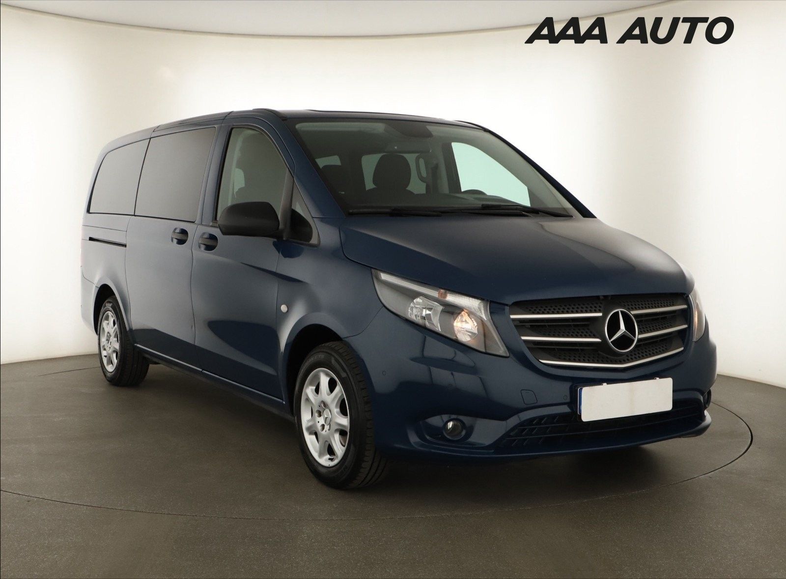 Mercedes-Benz Vito, 114 CDI, Tourer/L, 8 míst