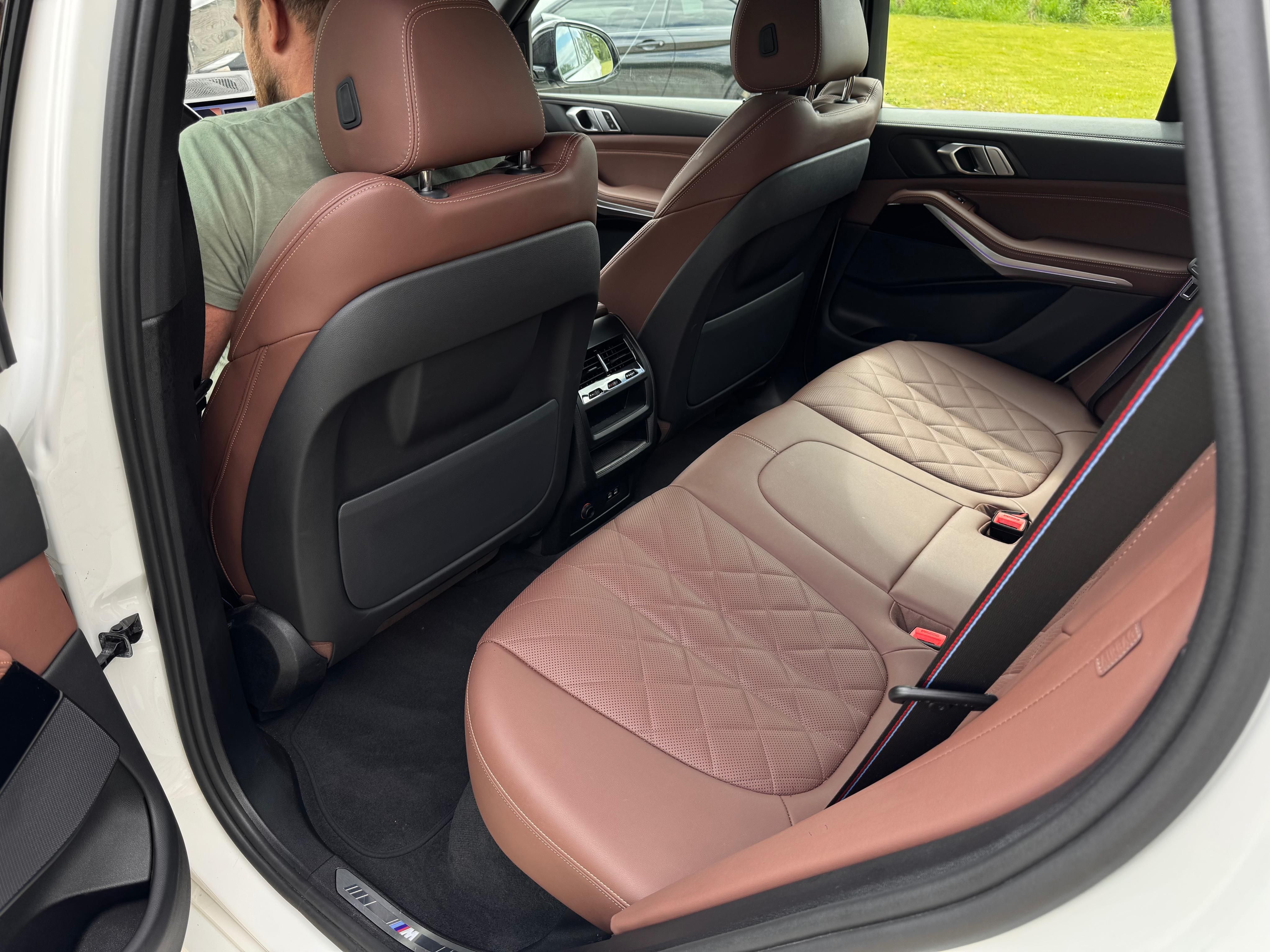 BMW X5, 40i M-sportpaket - fotka 4