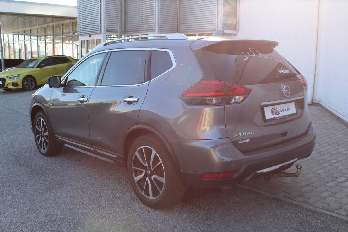 Nissan X-Trail, 2,0 dCI 4x4 7 míst - fotka 4