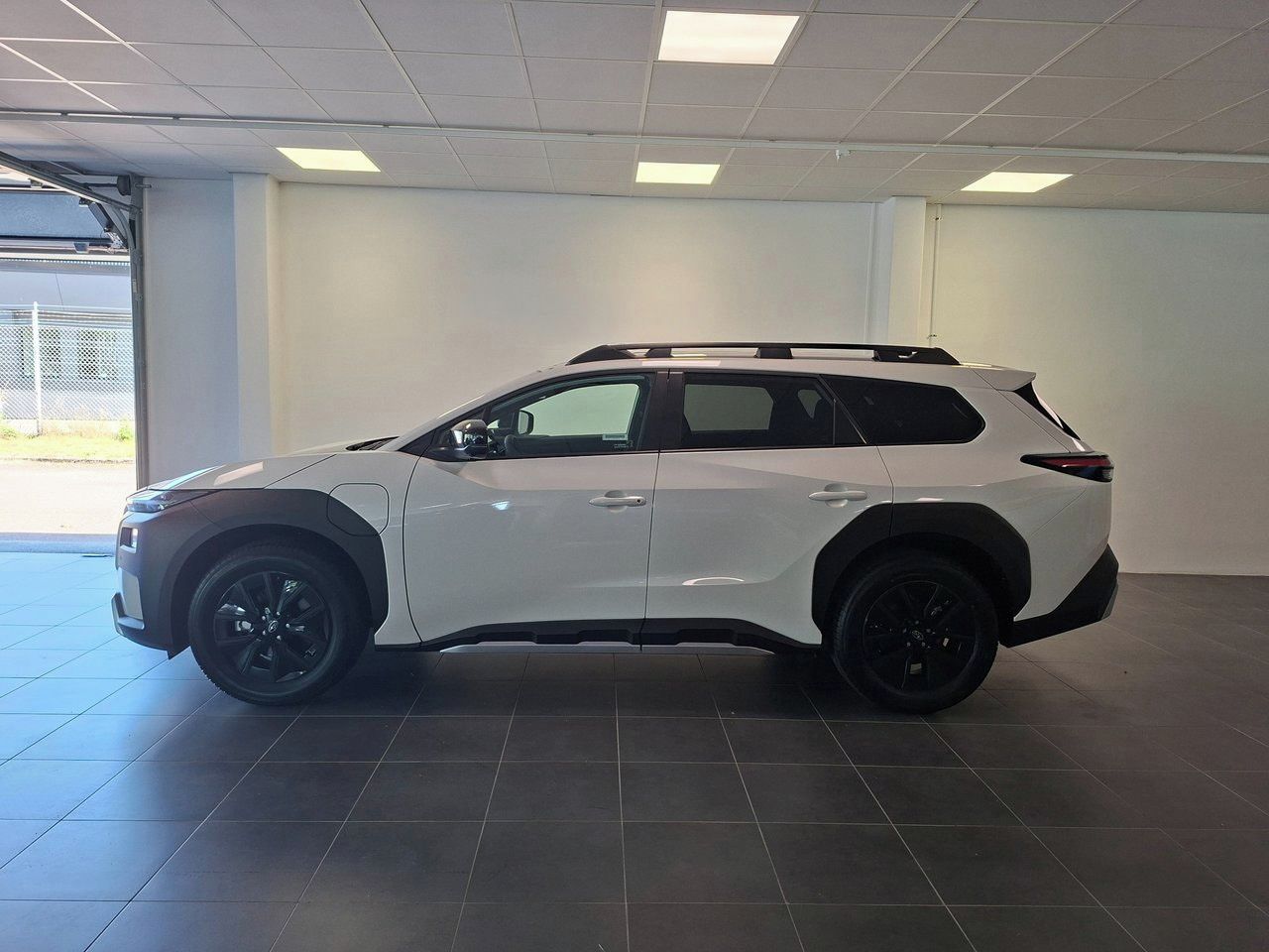 Subaru E-Outback, 74.7 kWh AWD Limited - fotka 2