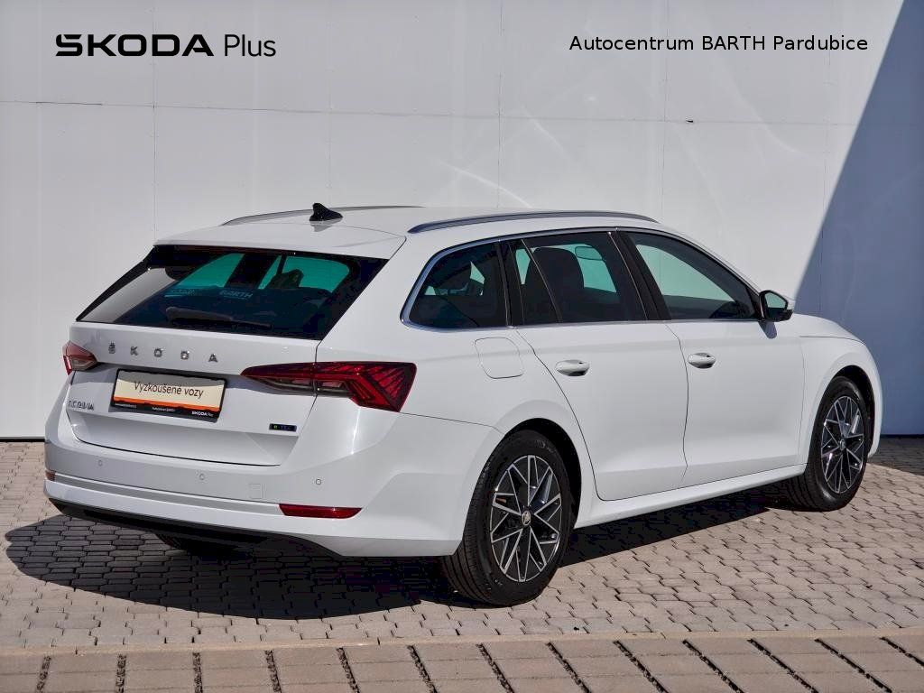 Škoda Octavia, Combi / 1,5 TSI / 110 kW / Sty - fotka 2
