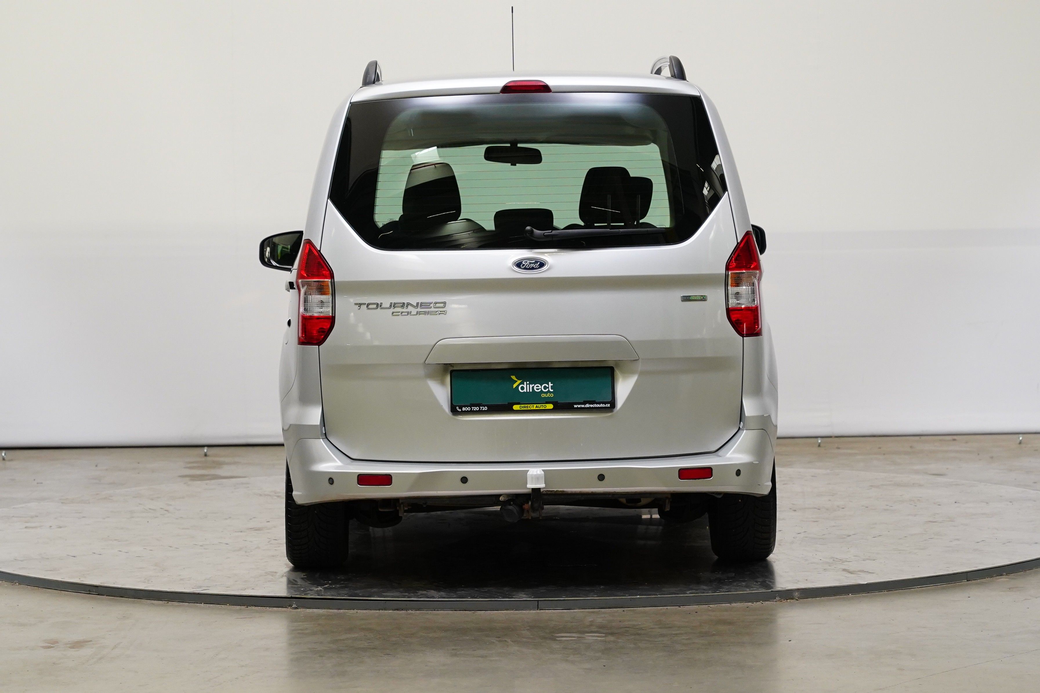 Ford Tourneo Courier, 1.0 EcoBoost 74 kW - fotka 6