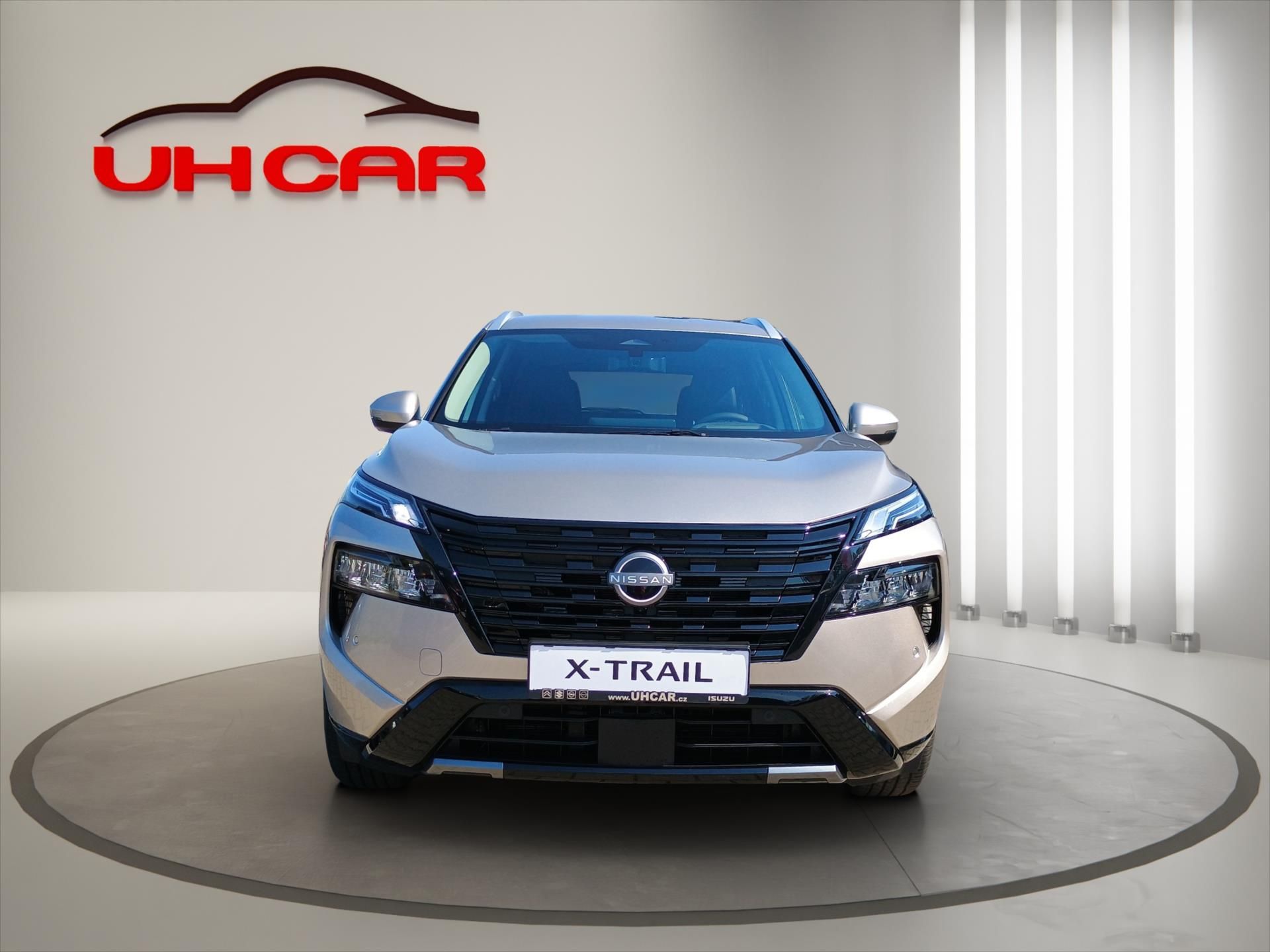 Nissan X-Trail, 1,5   TEKNA 4X4 - fotka 2