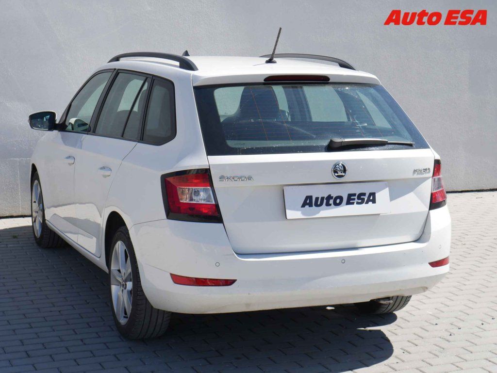 Škoda Fabia, 1.0TSI - fotka 6