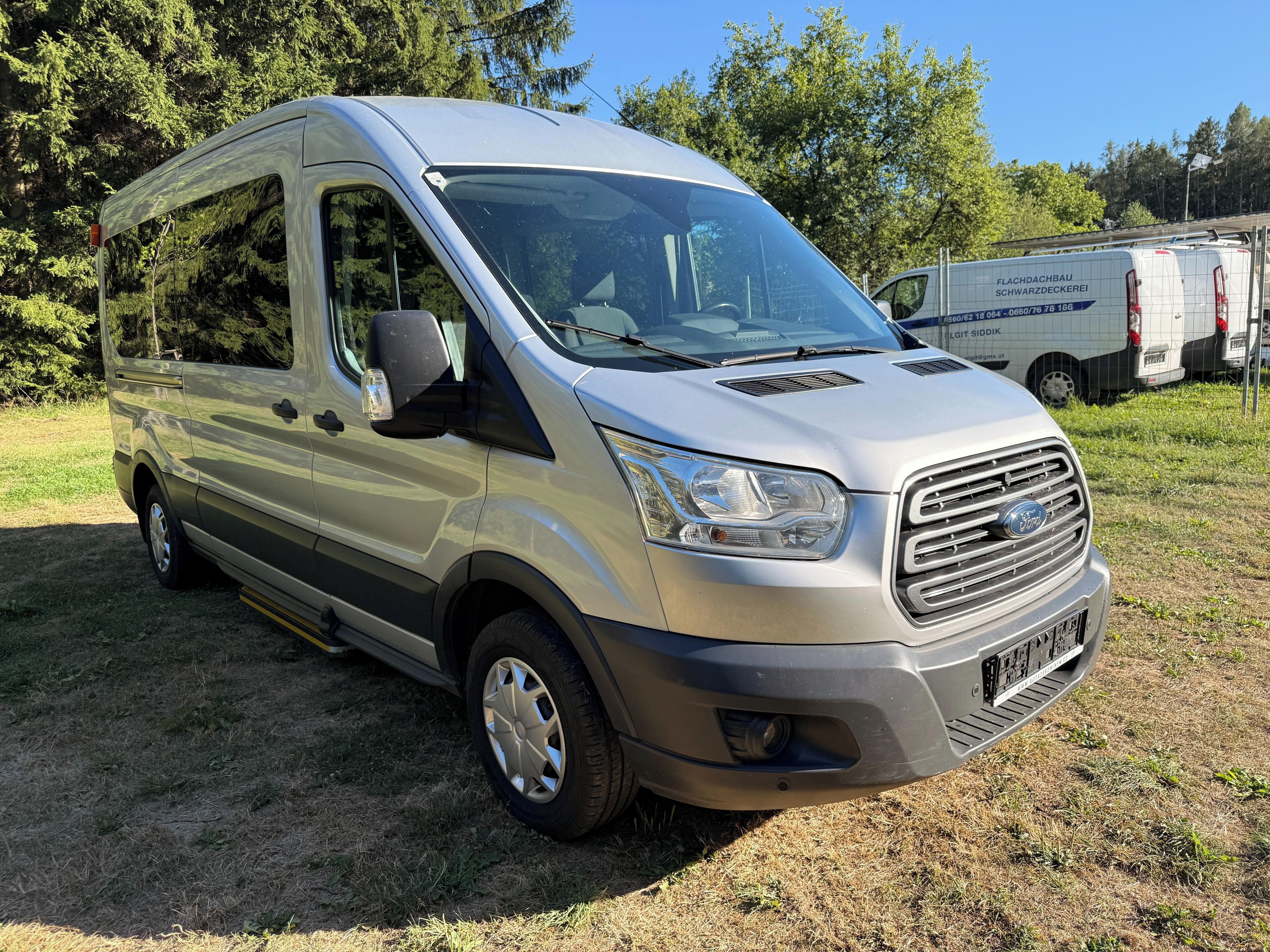 Ford Transit, osobní automobil M1 9míst L3H2 - fotka 2