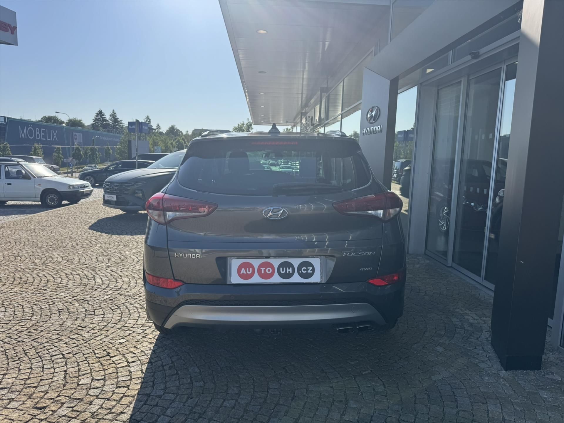 Hyundai Tucson, 2,0 CRDi, 1.maj., 4x4, ČR - fotka 5