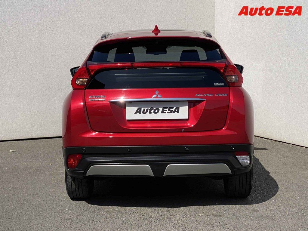 Mitsubishi Eclipse Cross, 1.5 T-MIVEC 4wd,4x4 - fotka 5