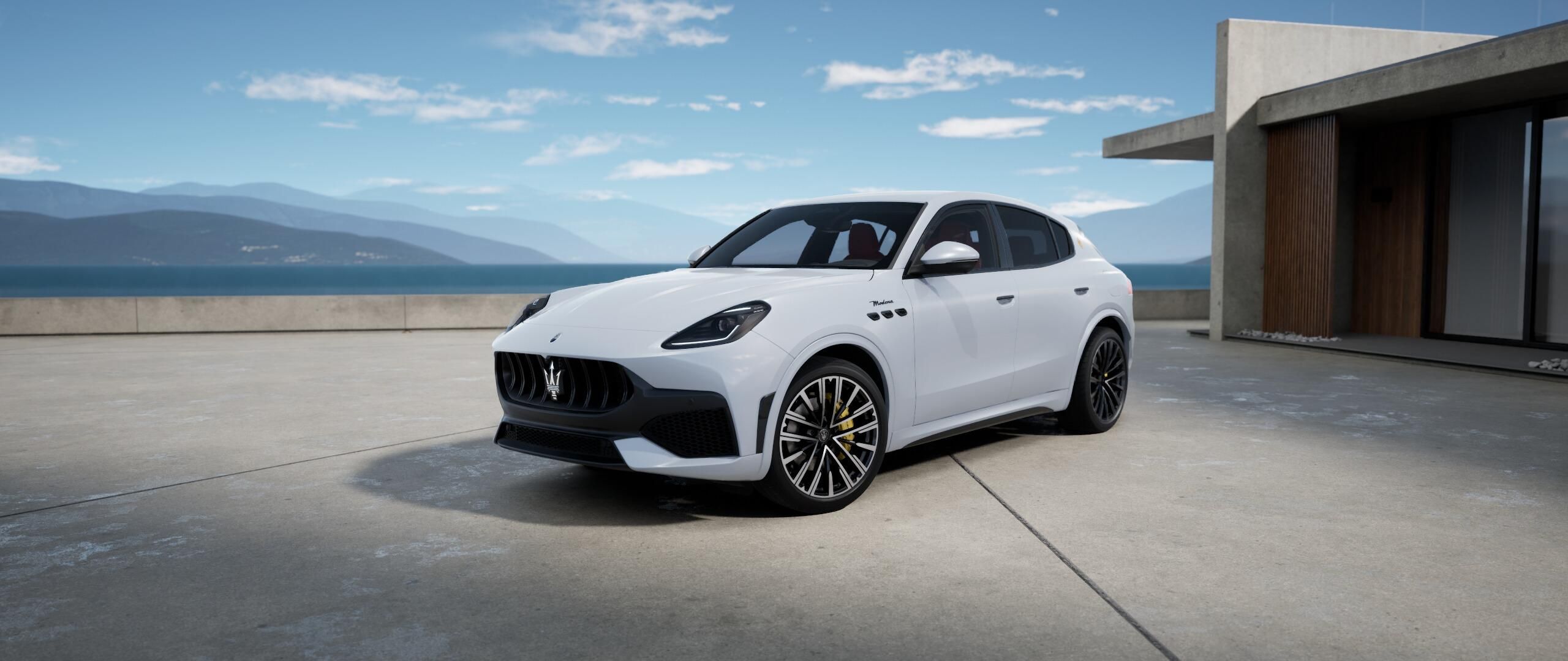 Maserati Grecale, Modena V6 390HP