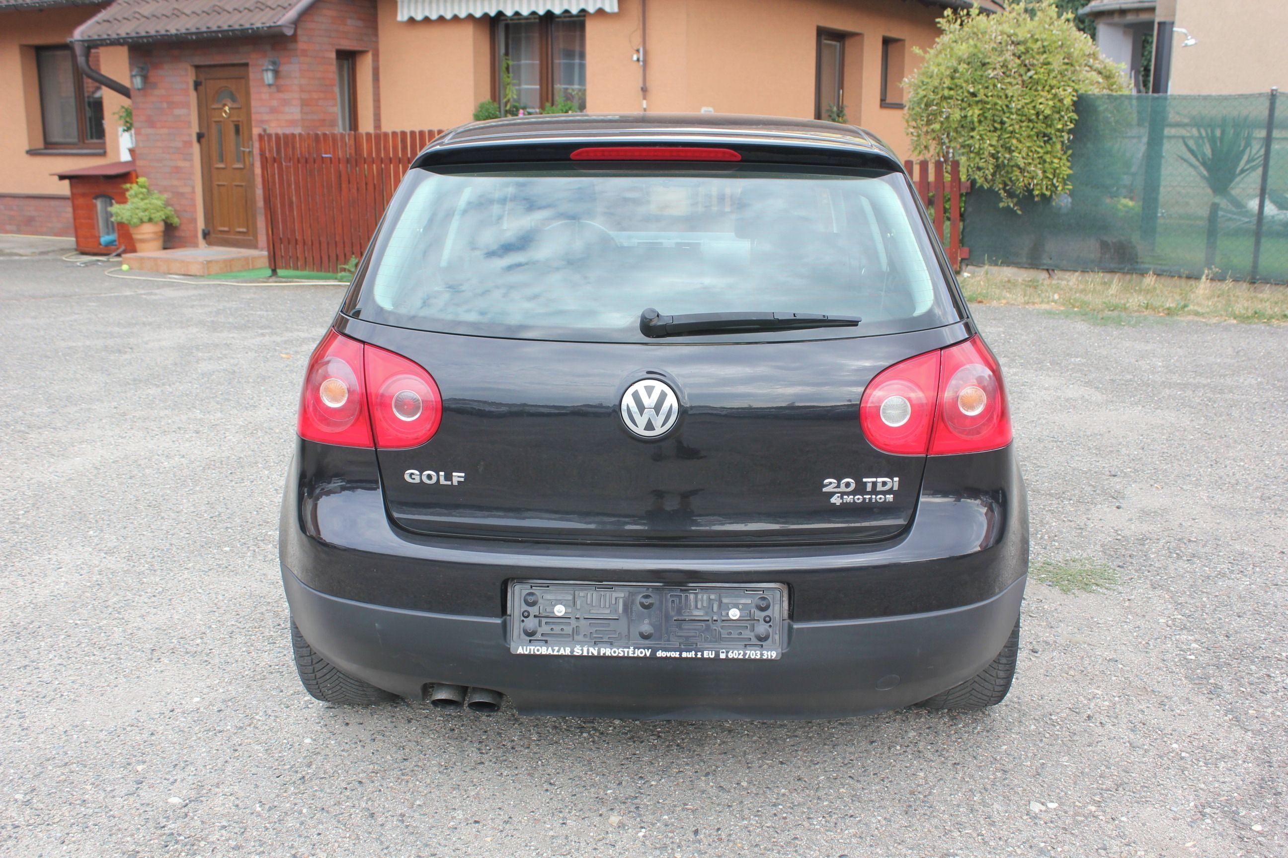 Volkswagen Golf, 2.0 TDI, 4x4, servis.kniha - fotka 6