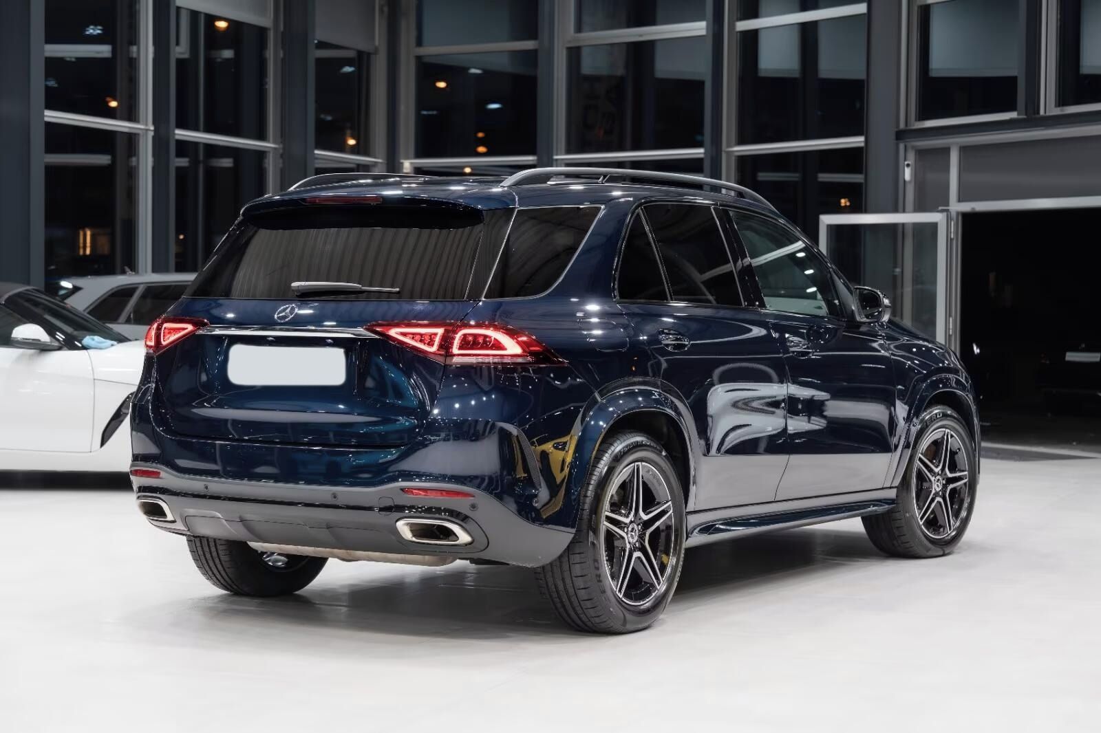 Mercedes-Benz GLE, 450 4M AMG LINE*Kůže*Navi - fotka 2