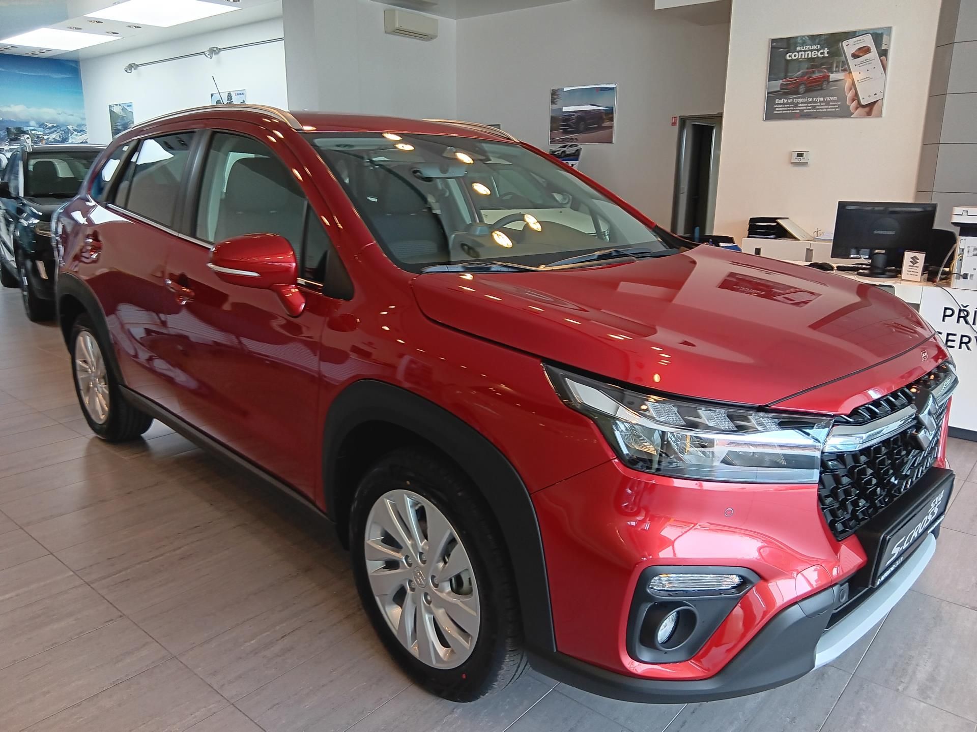 Suzuki S-Cross, PREMIUM 1,4 HYBRID A/T 4x2 MY2 - fotka 3