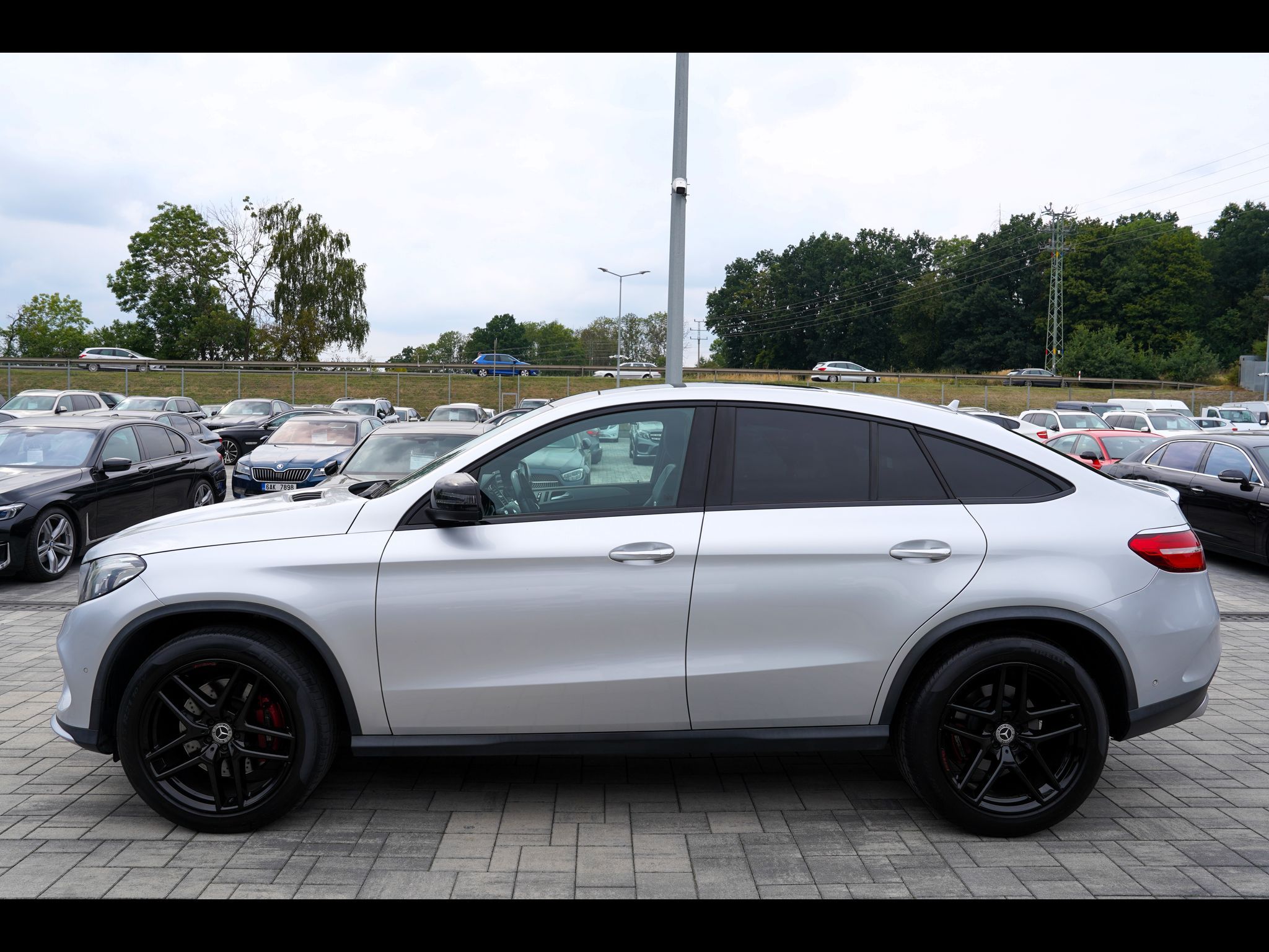 Mercedes-Benz GLE, 43 AMG 4Matic/9AT/370PS/DPH - fotka 3