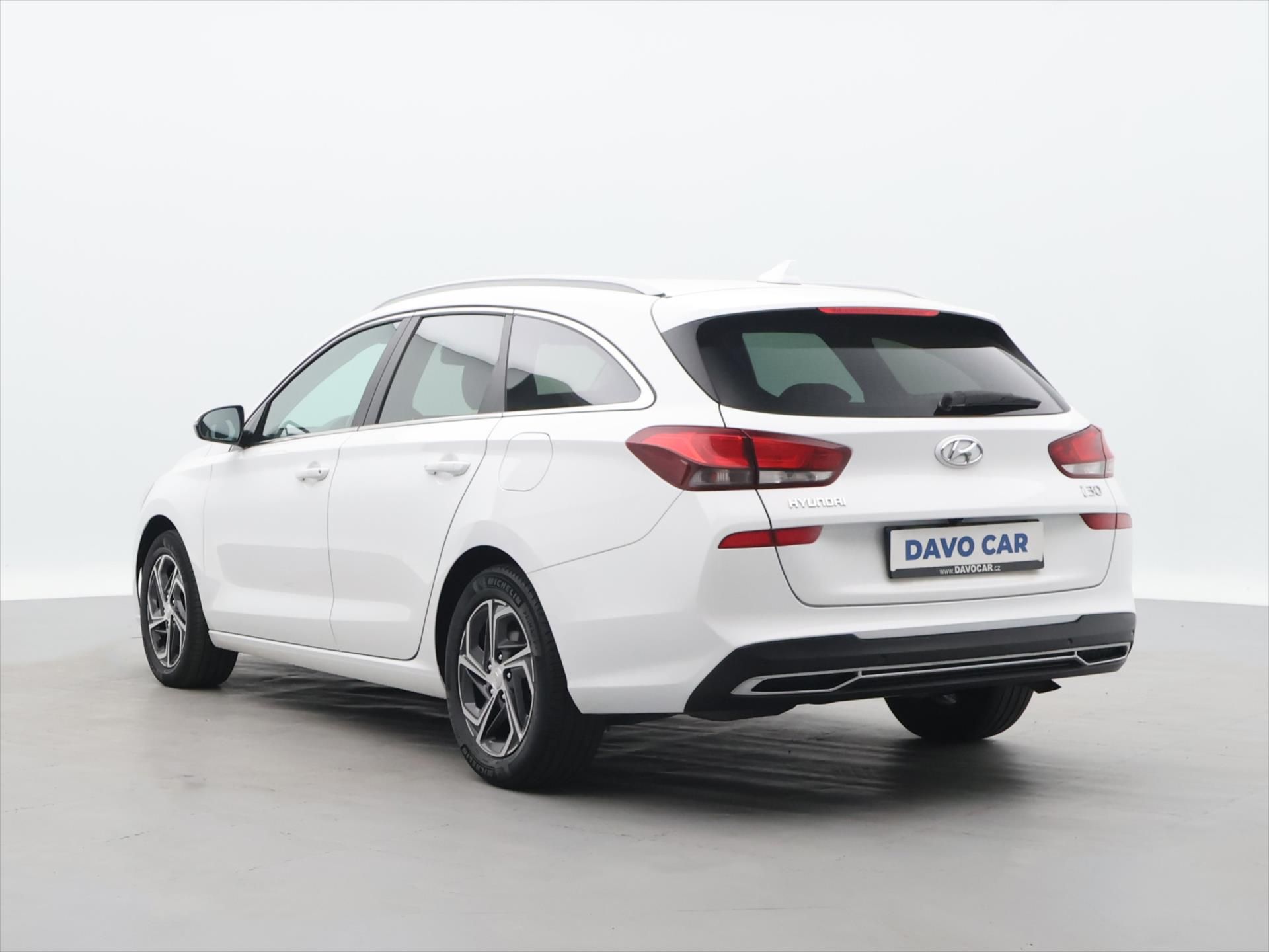 Hyundai i30, 1,6 CRDI CZ 1.Maj. DPH - fotka 5