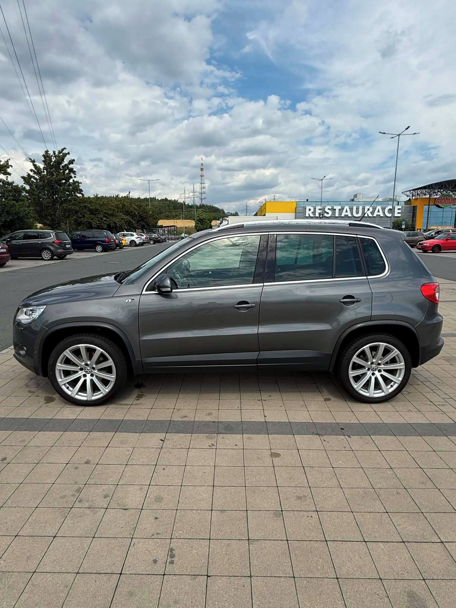 Volkswagen Tiguan, 2.0 TSI 147kw, 4x4, DSG R-line - fotka 3