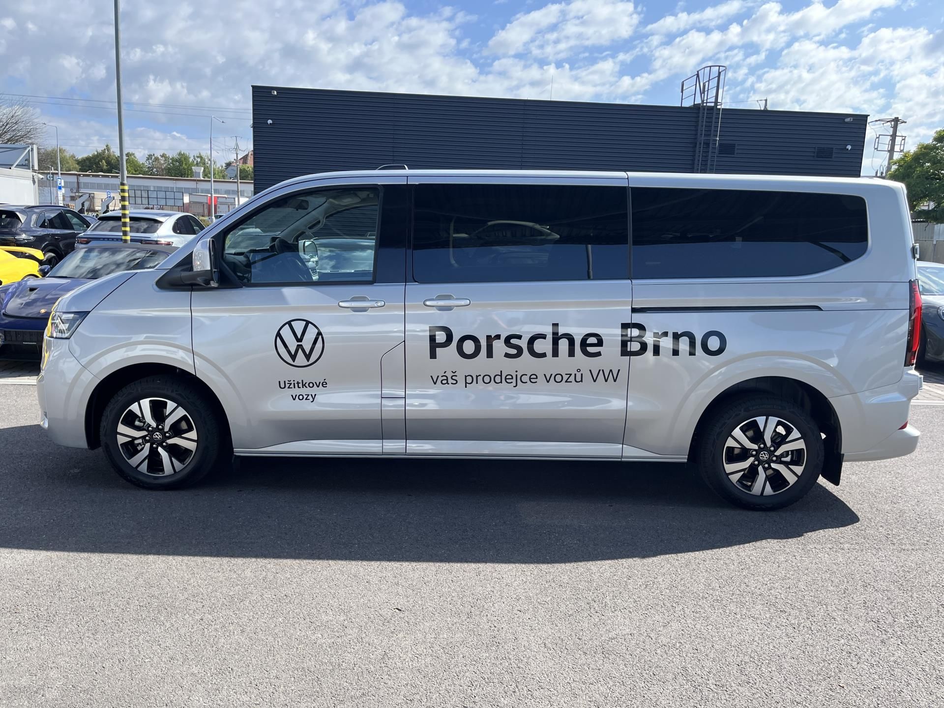 Volkswagen Caravelle, e-Caravelle Style 210 kW 4MOT - fotka 4