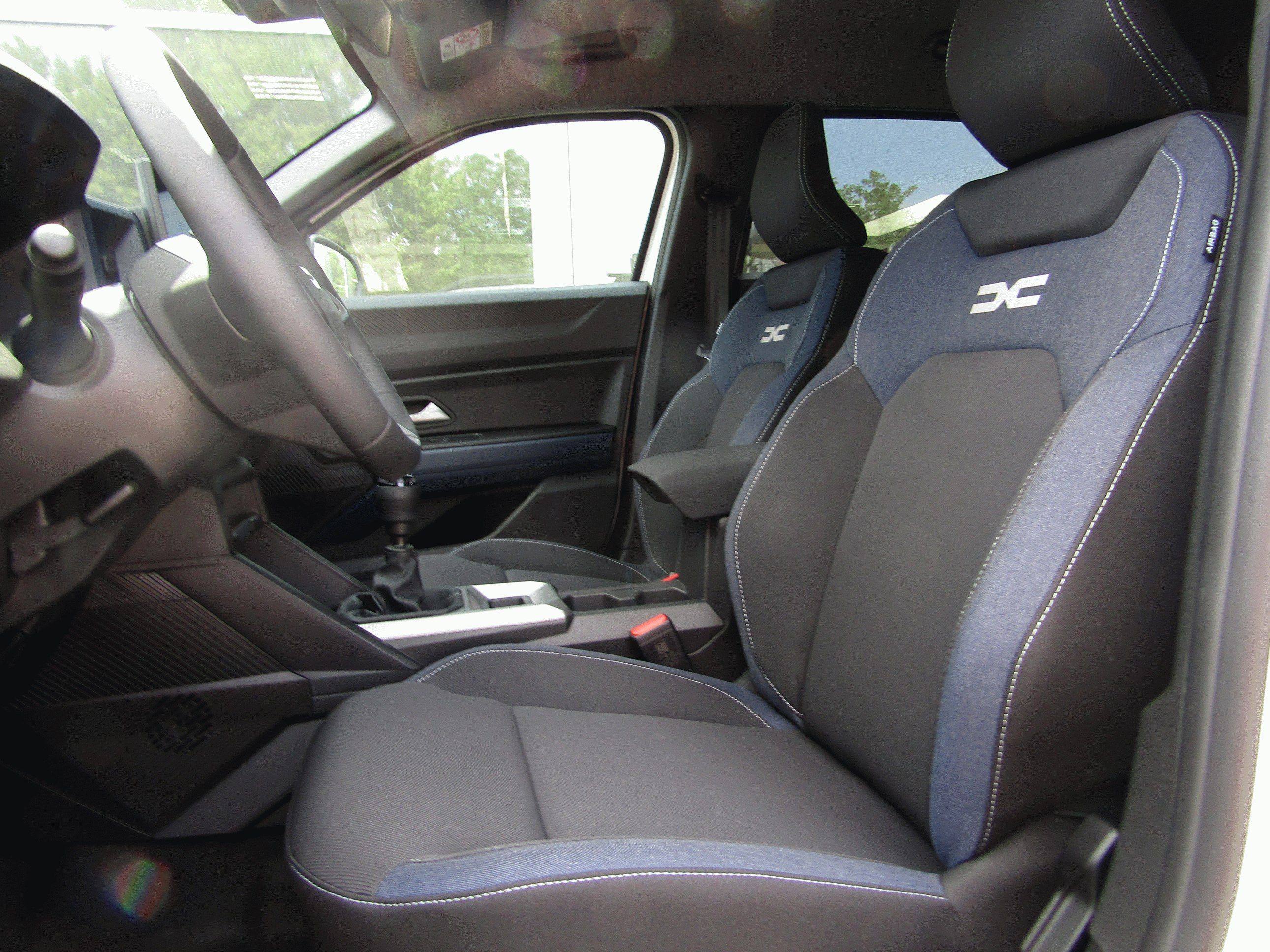 Dacia Duster, Eco-G 120k Journey - fotka 5