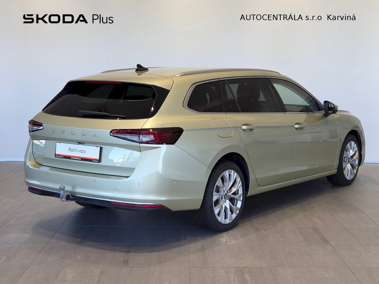 Škoda Superb, Combi DSG 2,0 TDI / 110 kW L&K - fotka 2