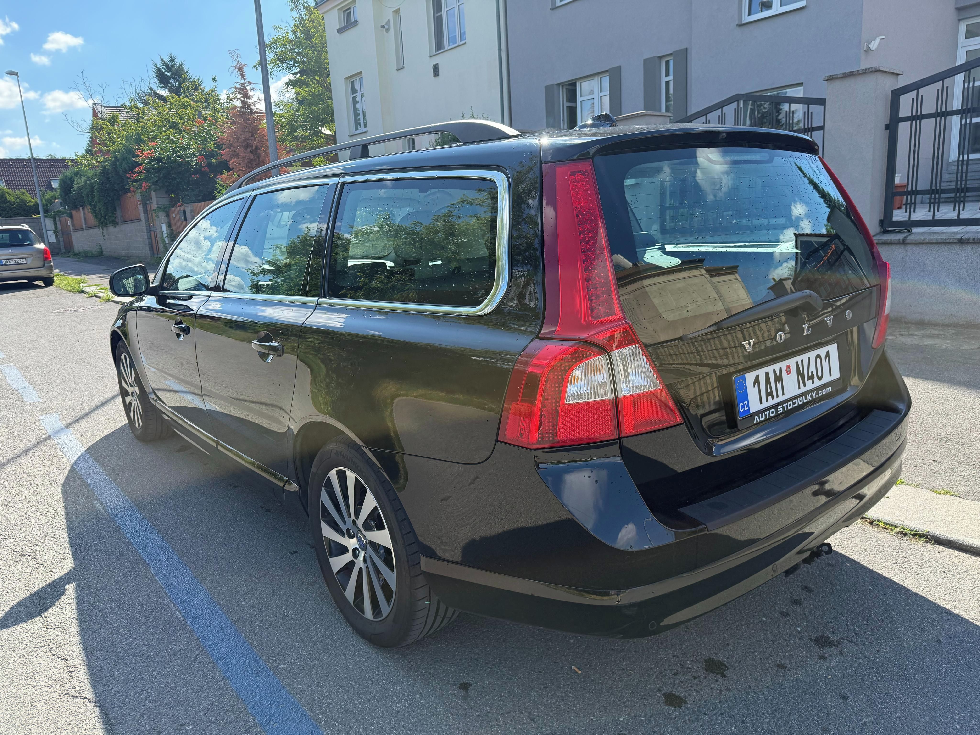 Volvo V70, Volvo V70 III, 2.0 D4 - fotka 4