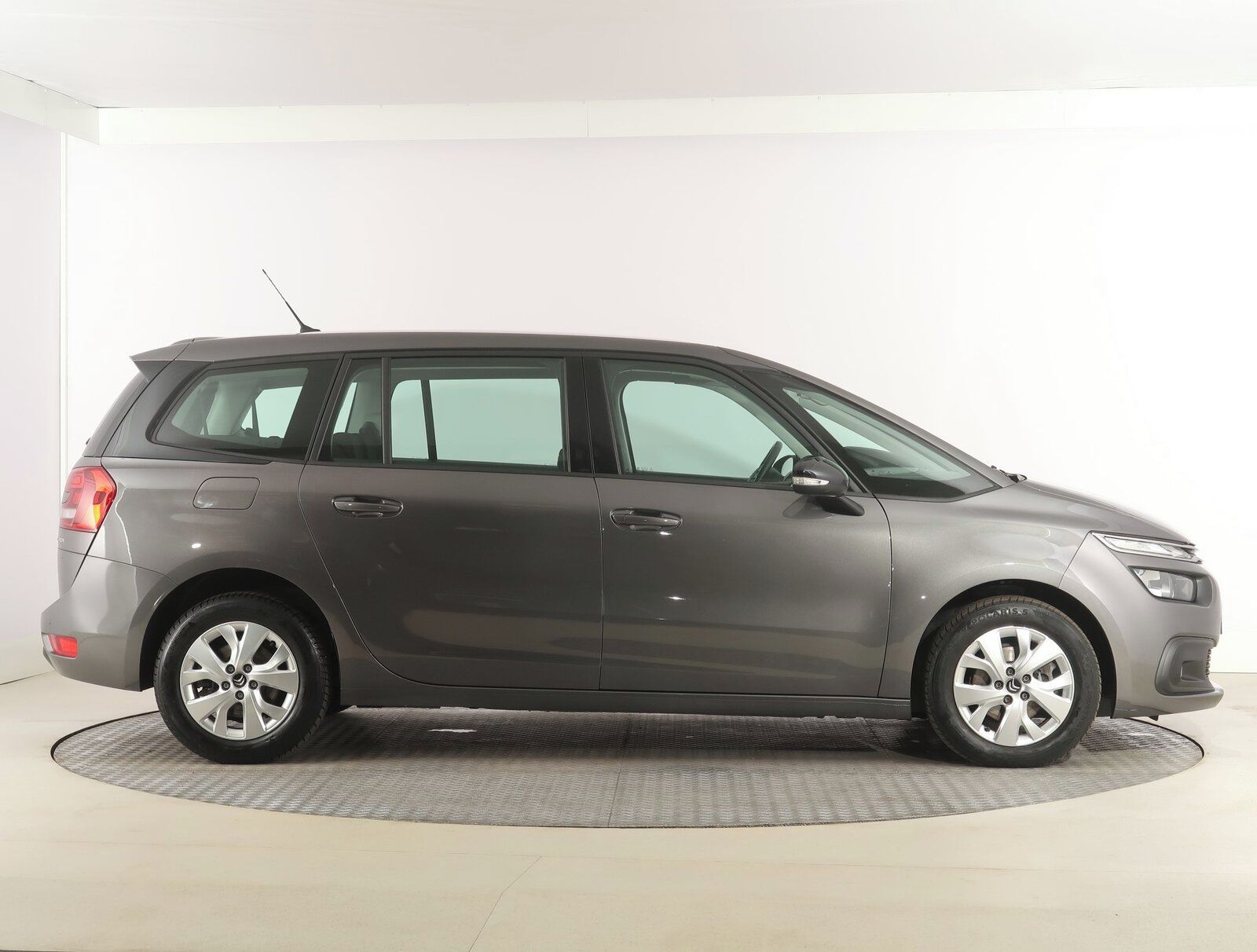 Citroën Grand C4 SpaceTourer, 1.2 T, 7 míst, Serv.kniha - fotka 6