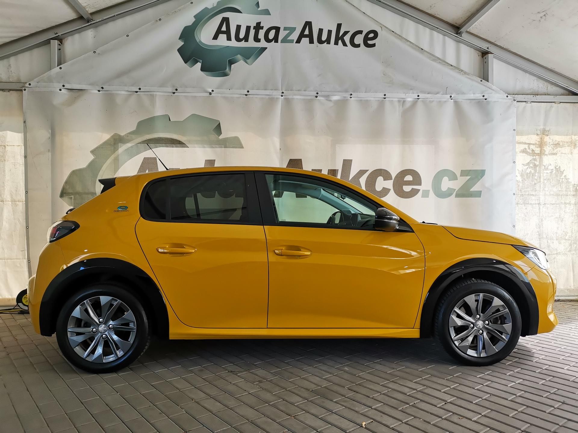 Peugeot 208, e LED APPCAR TOVARNÍ ZÁRUKA - fotka 4