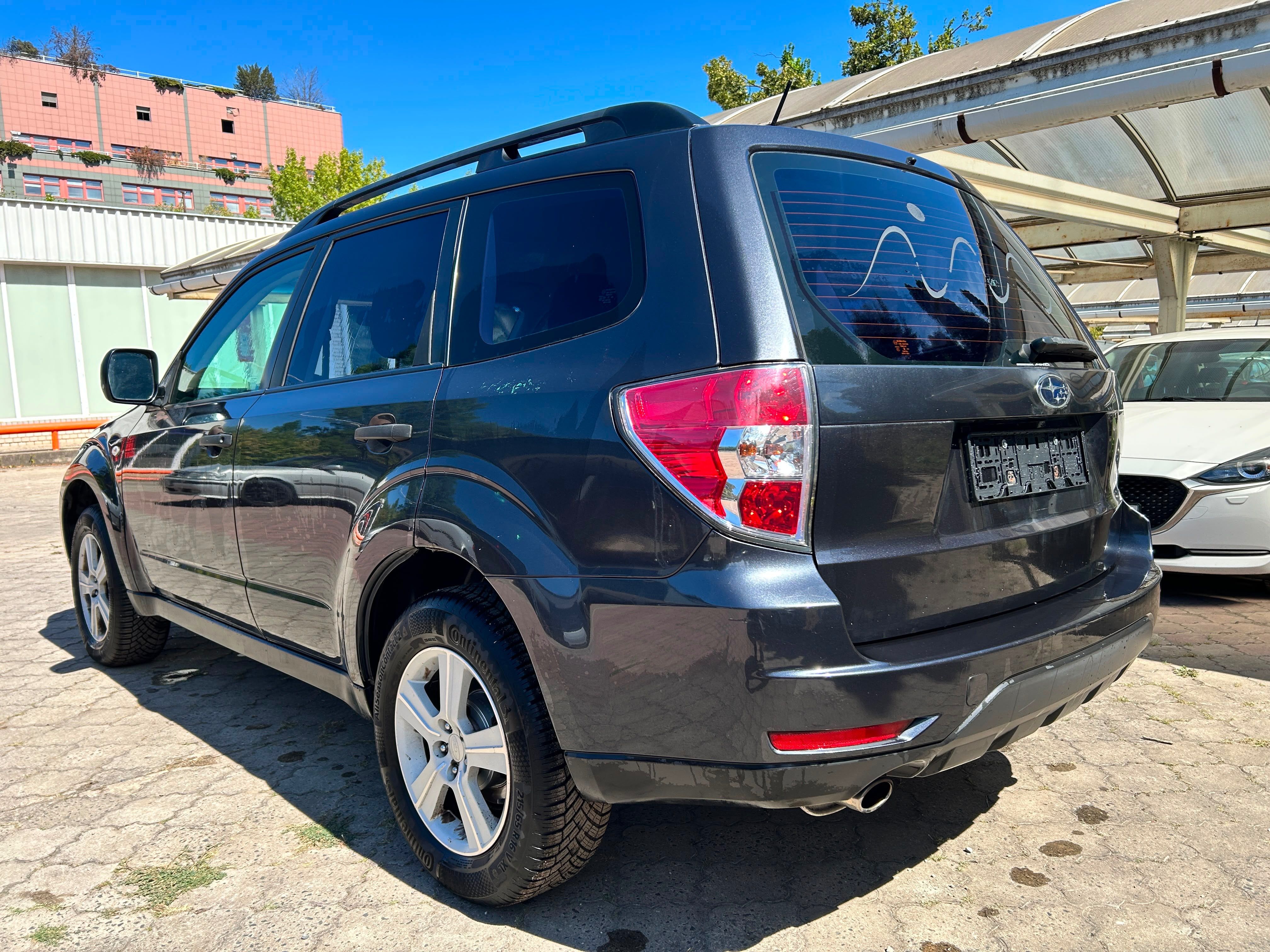 Subaru Forester, 2,0 110 kW AWD - fotka 3