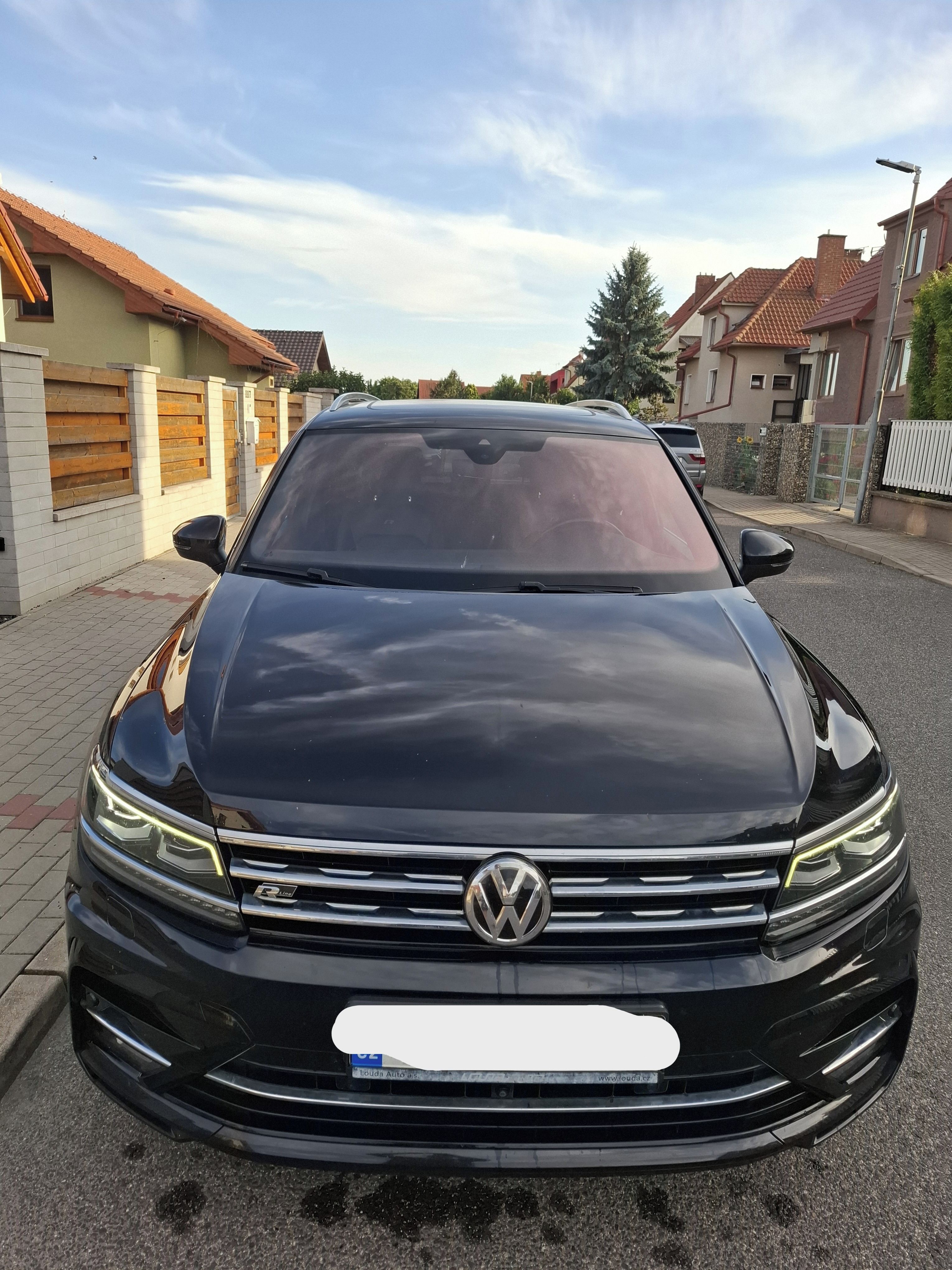 Volkswagen Tiguan, VW Tiguan Allspace R-Line - fotka 4