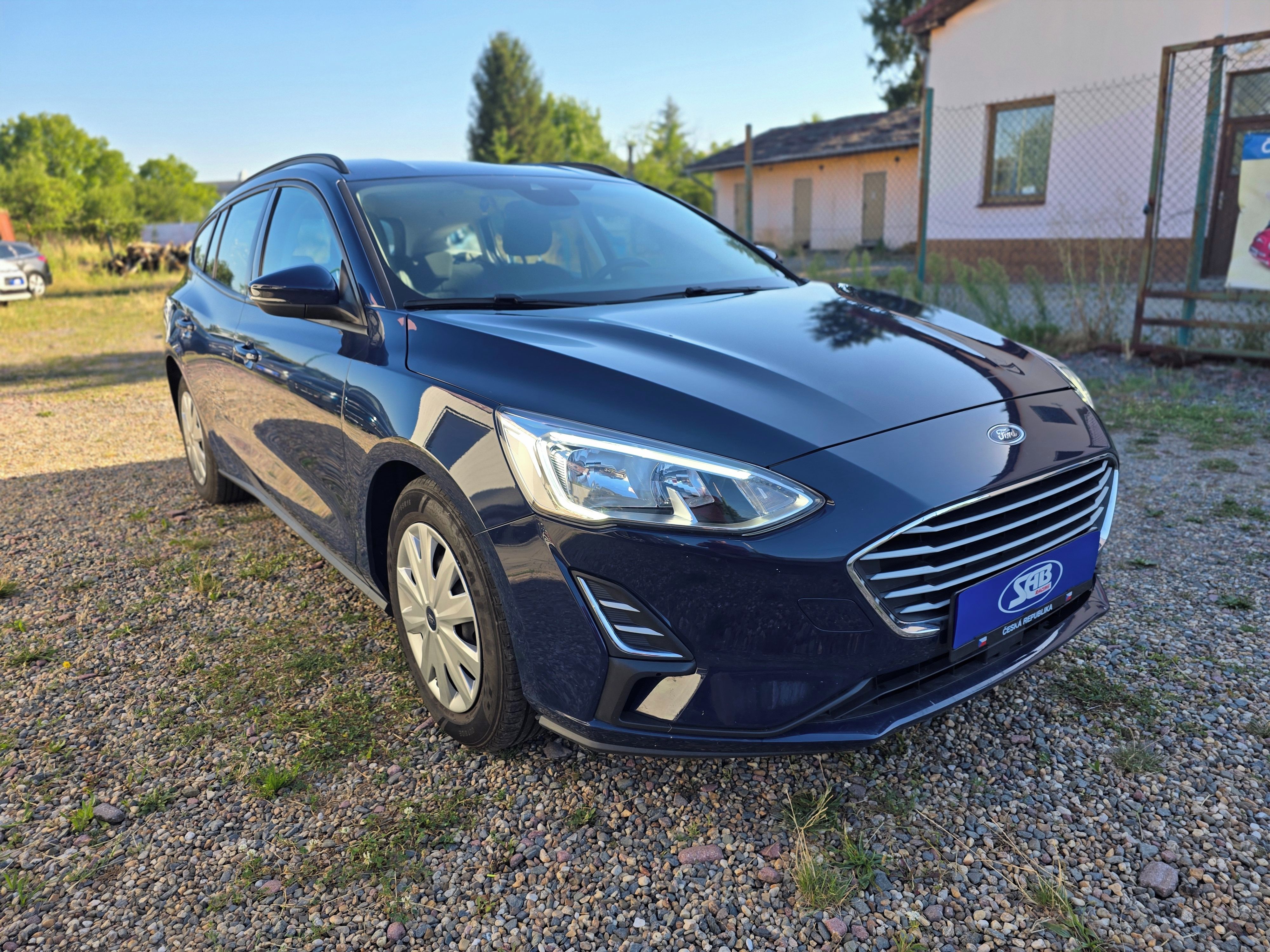 Ford Focus, 1,0i nové v ČR servis jen FORD - fotka 6