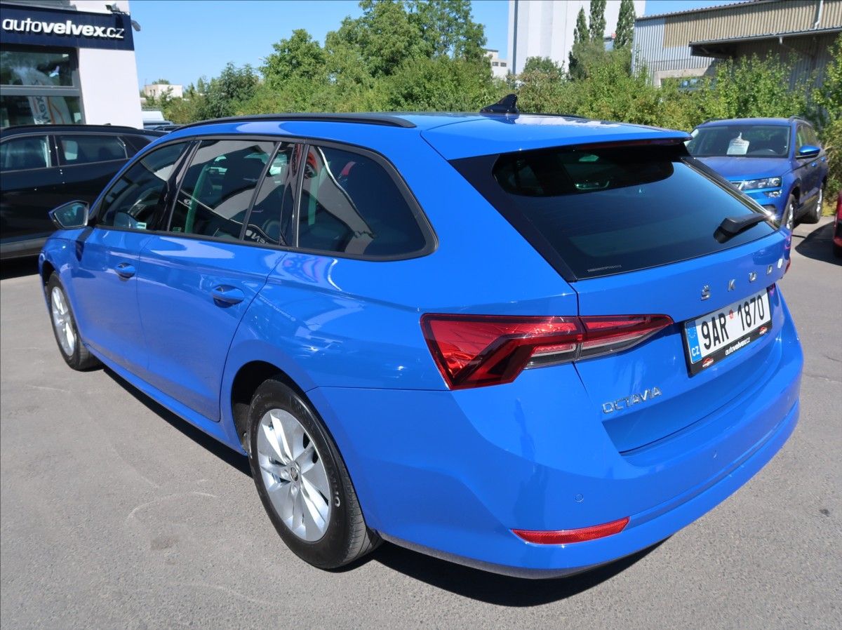 Škoda Octavia, 2,0 TDi,110kW,DSG,Serv.k.,DPH - fotka 4