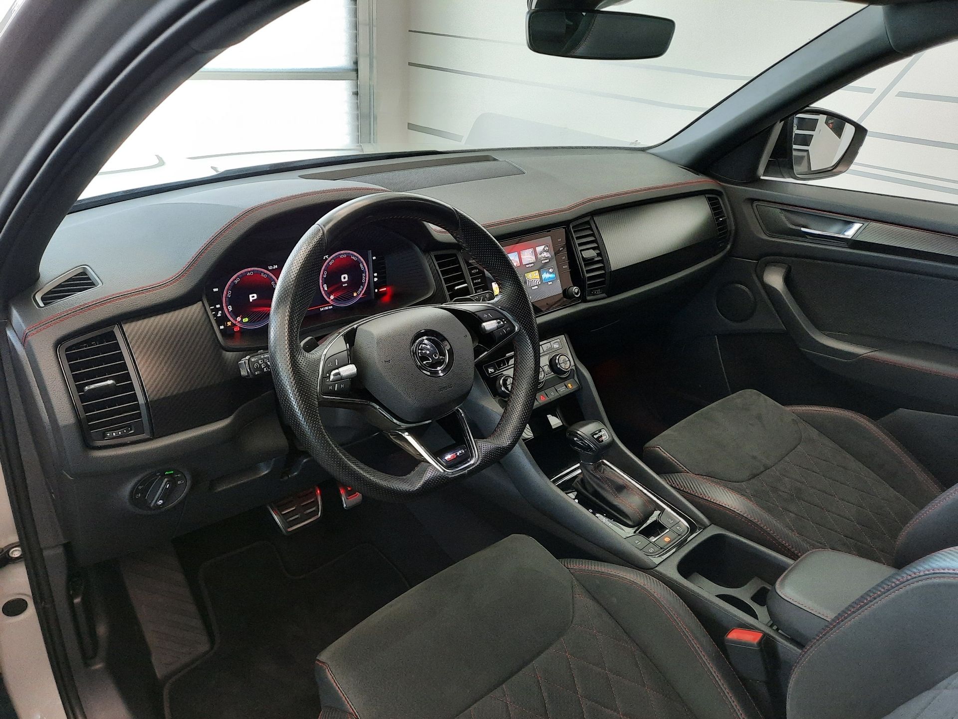 Škoda Kodiaq, RS 2.0 TSI 4x4 (180kW/245k) DS - fotka 6