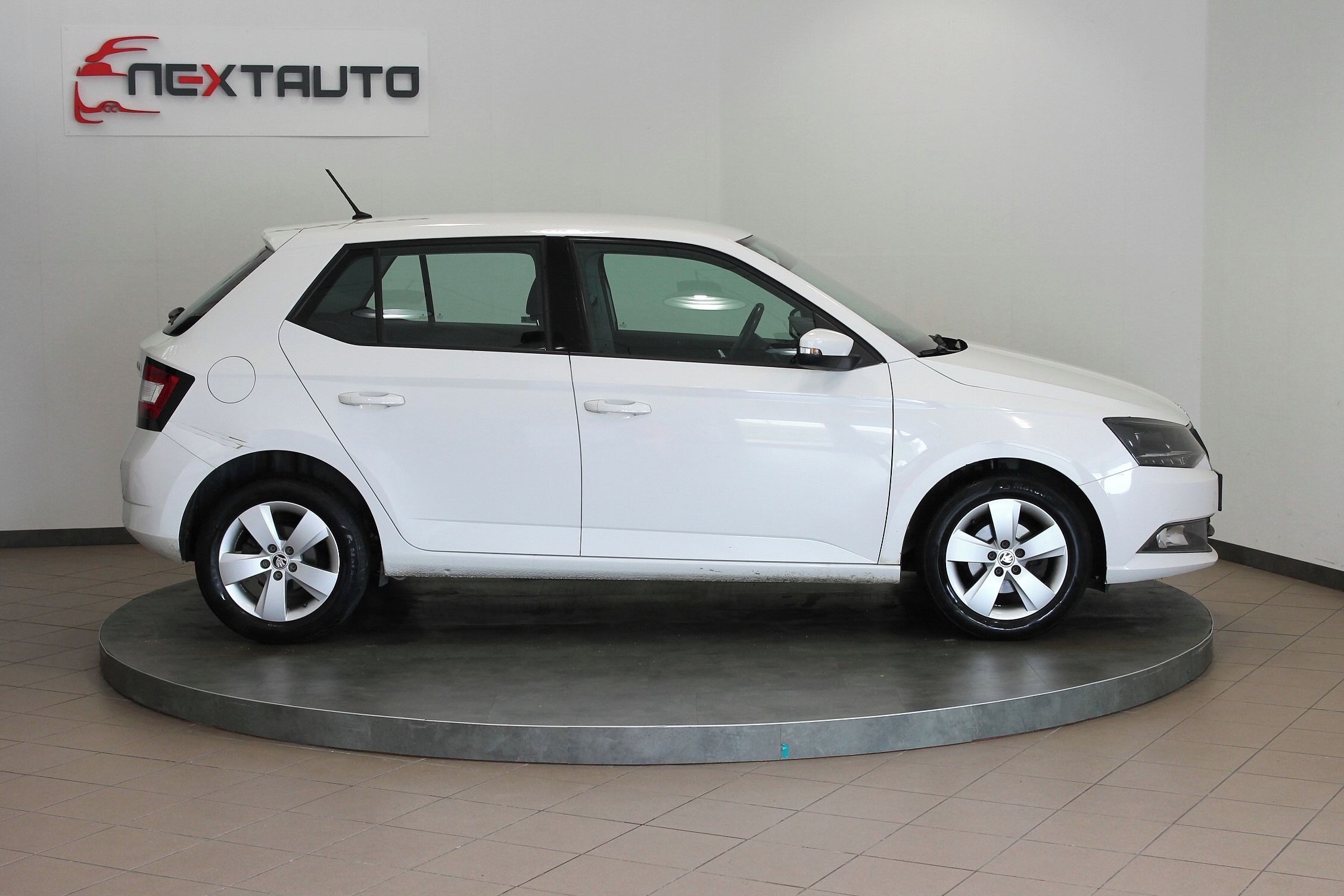 Škoda Fabia, 1.0 TSI 70kW STYLE, 1. MAJ. ČR - fotka 6
