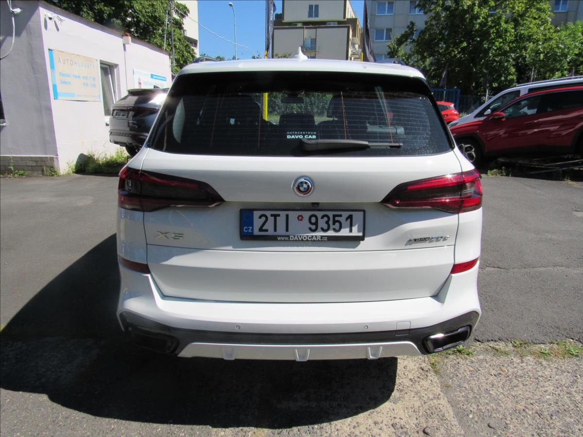 BMW X5, 3,0 D xDrive30D M-Paket - fotka 5